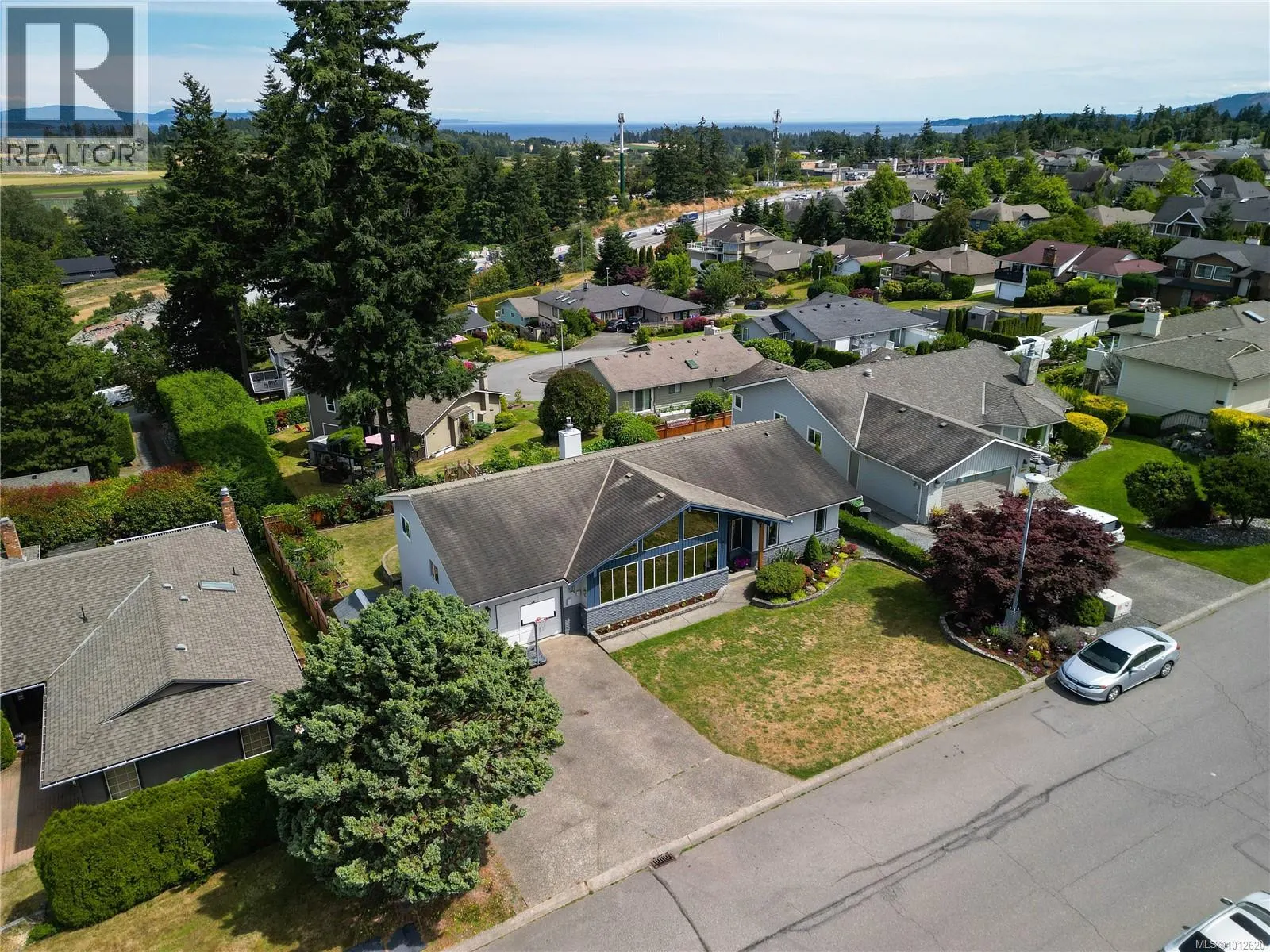 6521 Bella Vista Dr