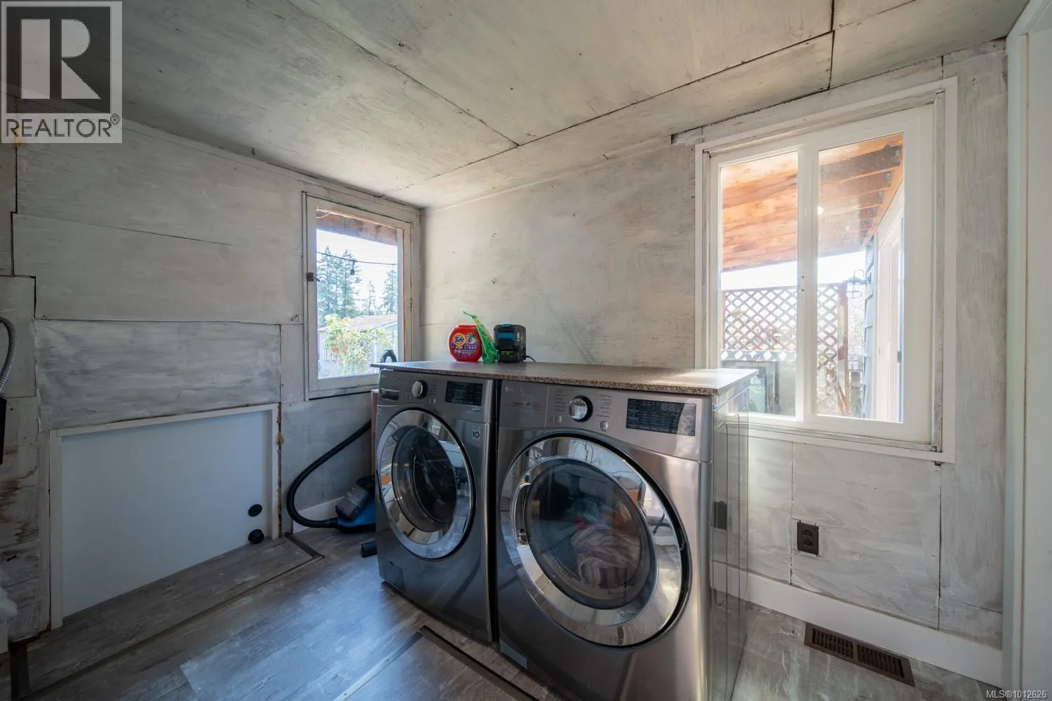 9387 Chemainus Rd
