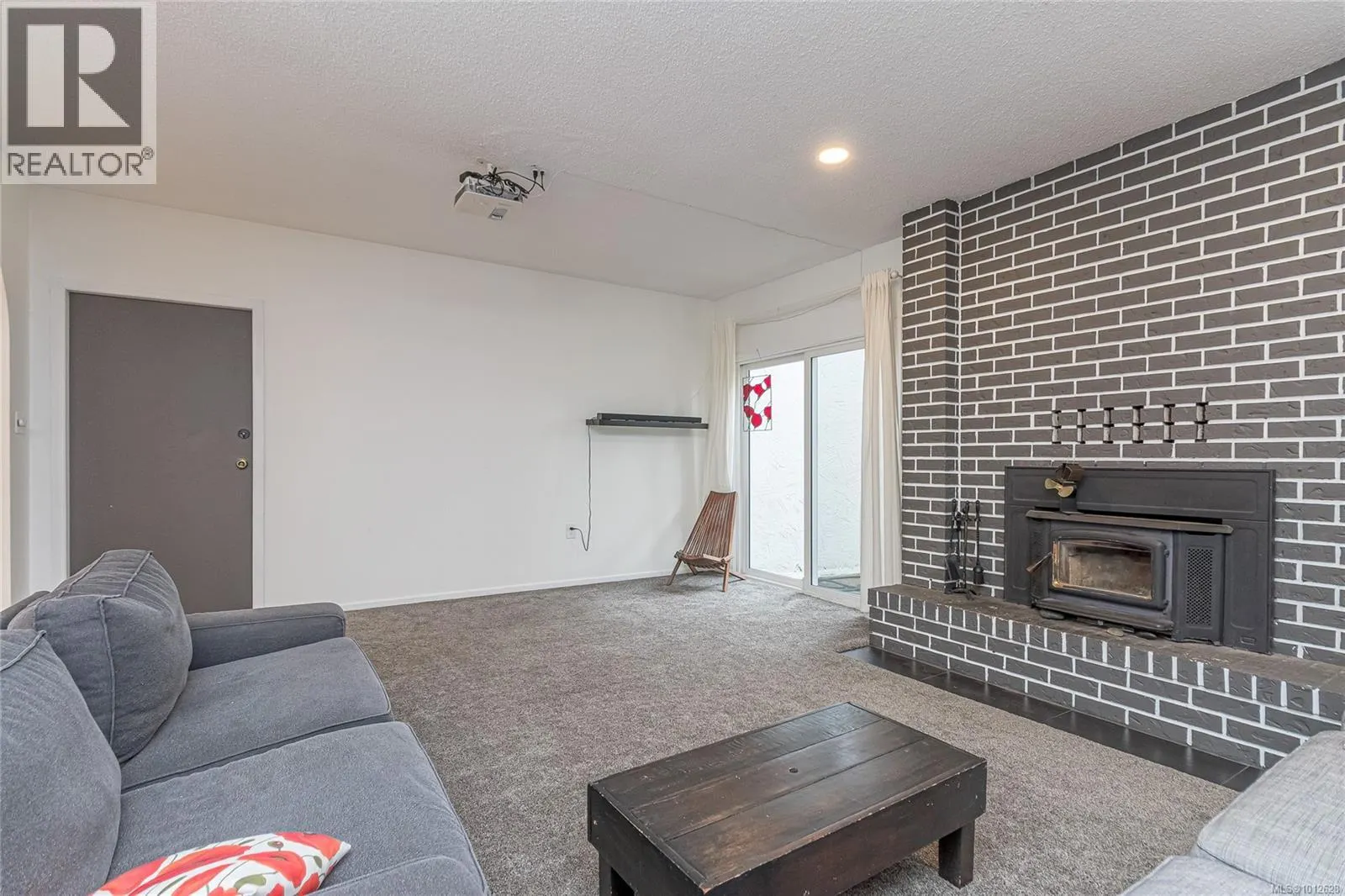 4835 Black Bear Ridge