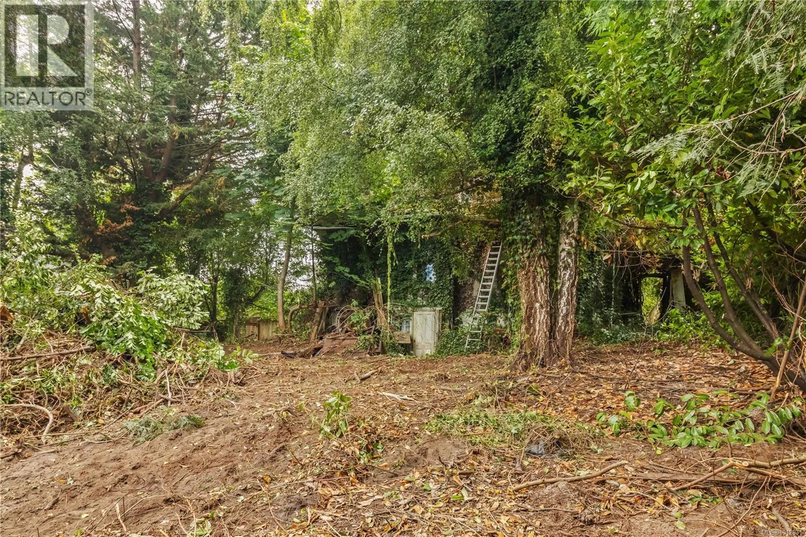 2546 Killarney Rd