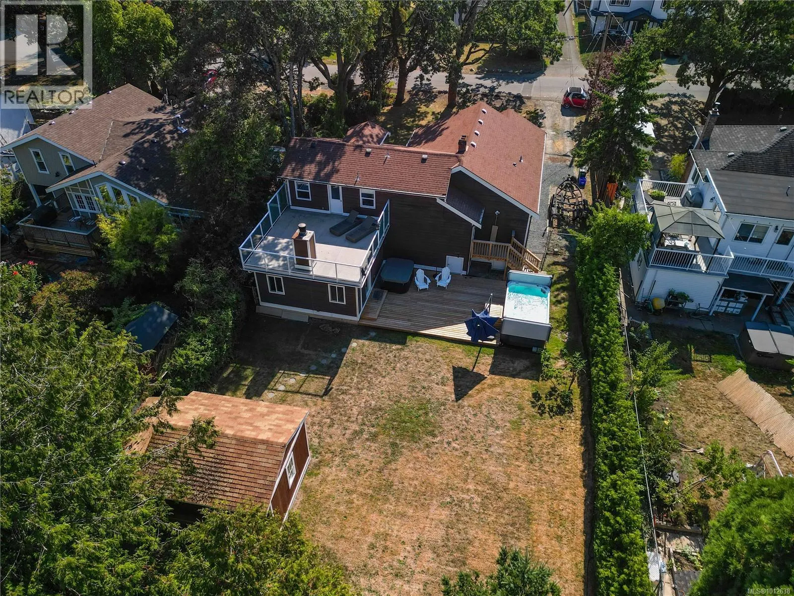 970 Jasmine Ave