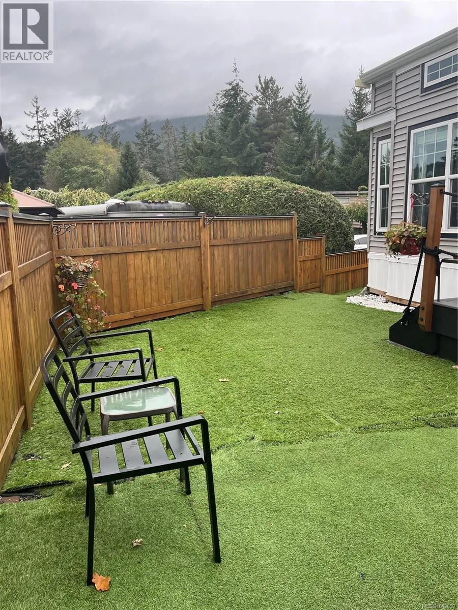 83 1142 Woss Lake Rd