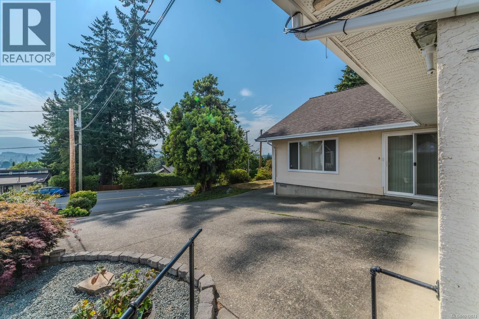 5949 Jaynes Rd