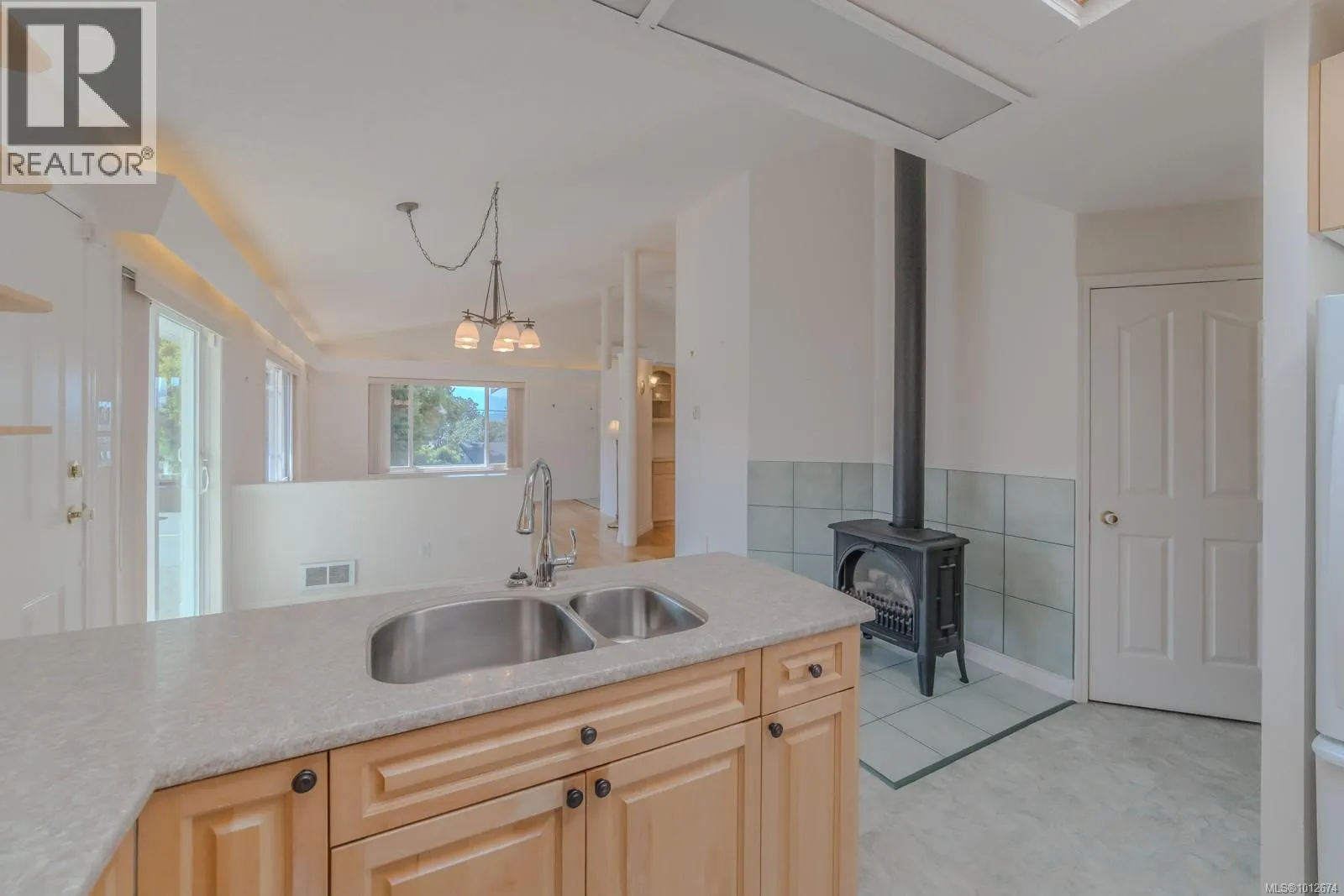 5949 Jaynes Rd