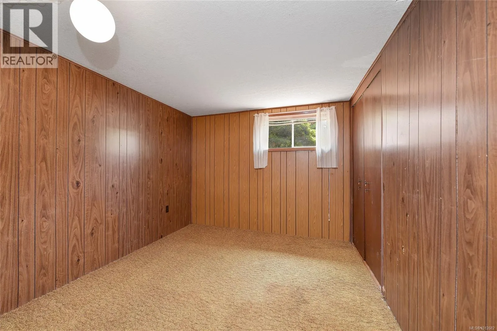 1125 Fairbanks Rd