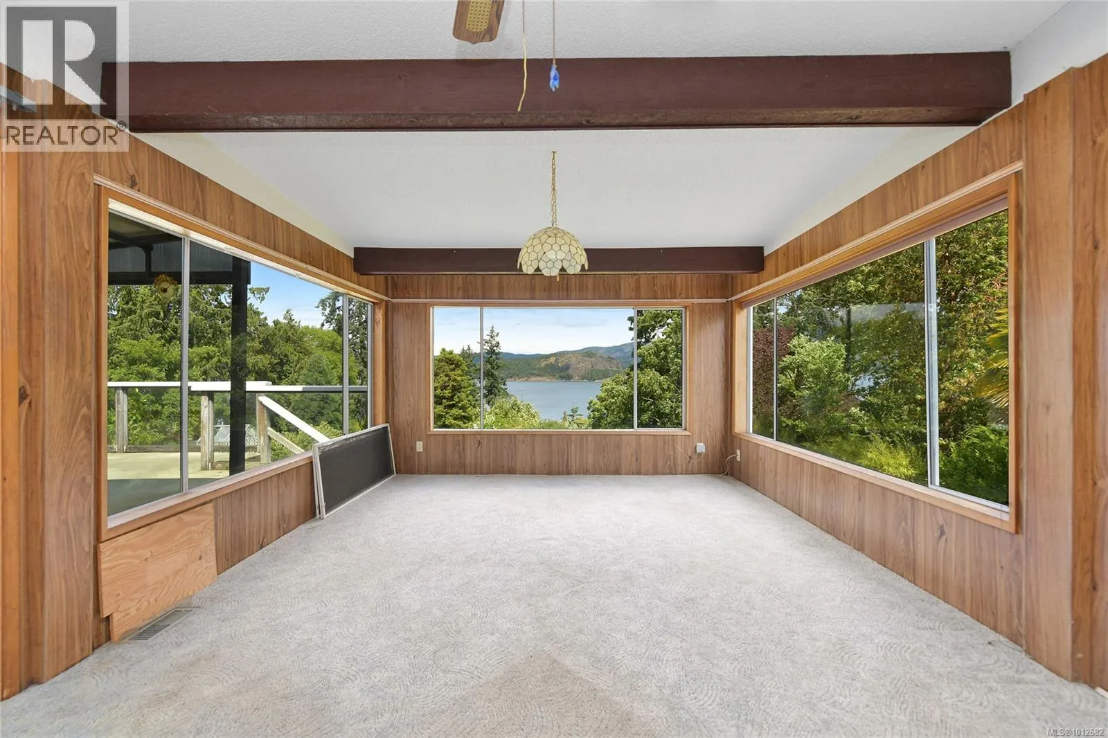 1125 Fairbanks Rd