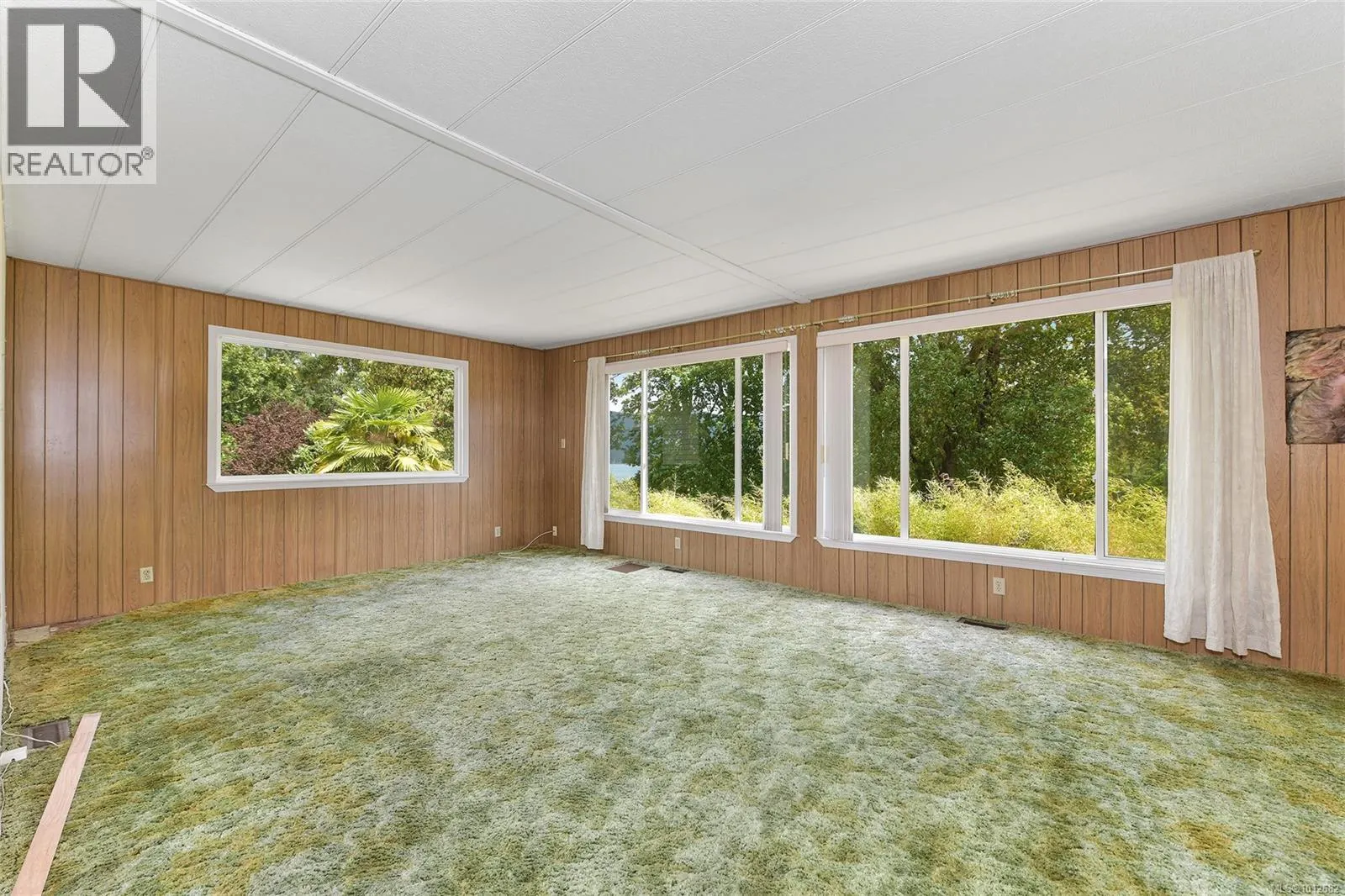 1125 Fairbanks Rd
