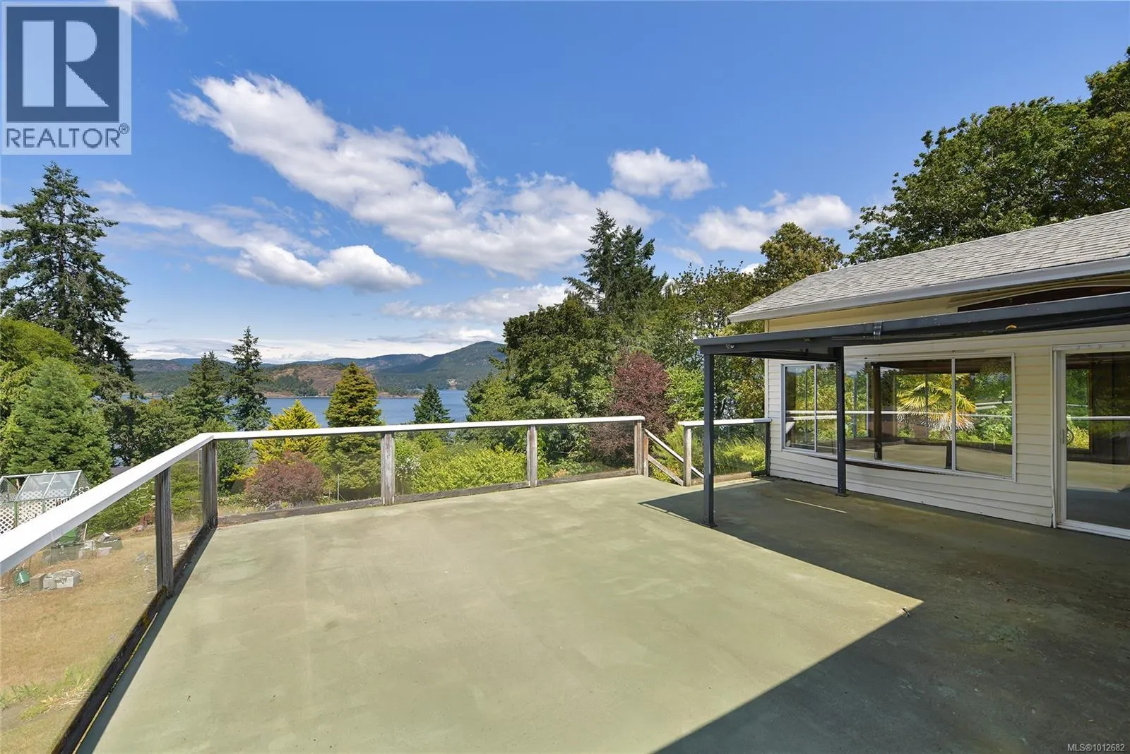 1125 Fairbanks Rd