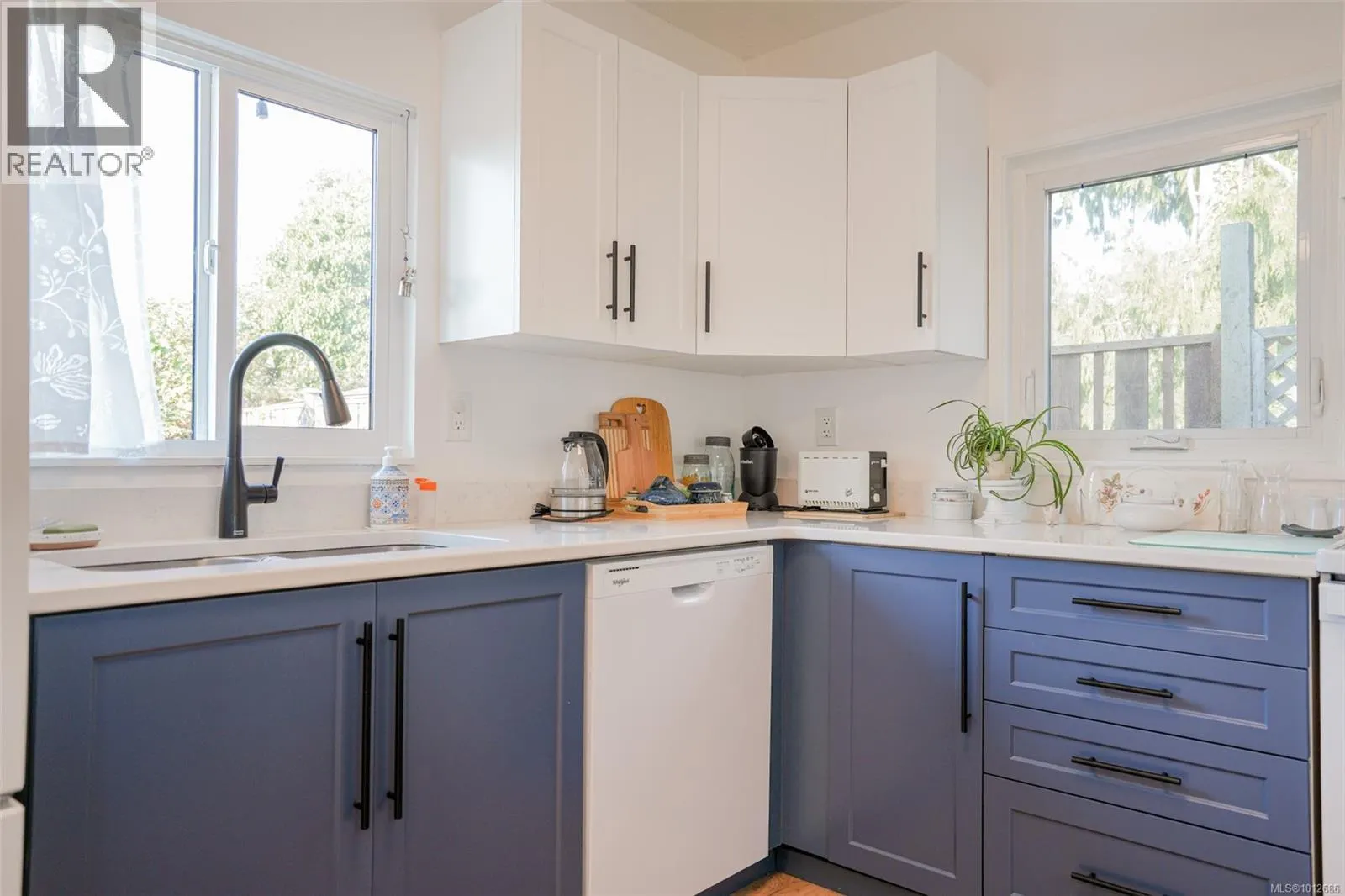 151 Cooper Pl