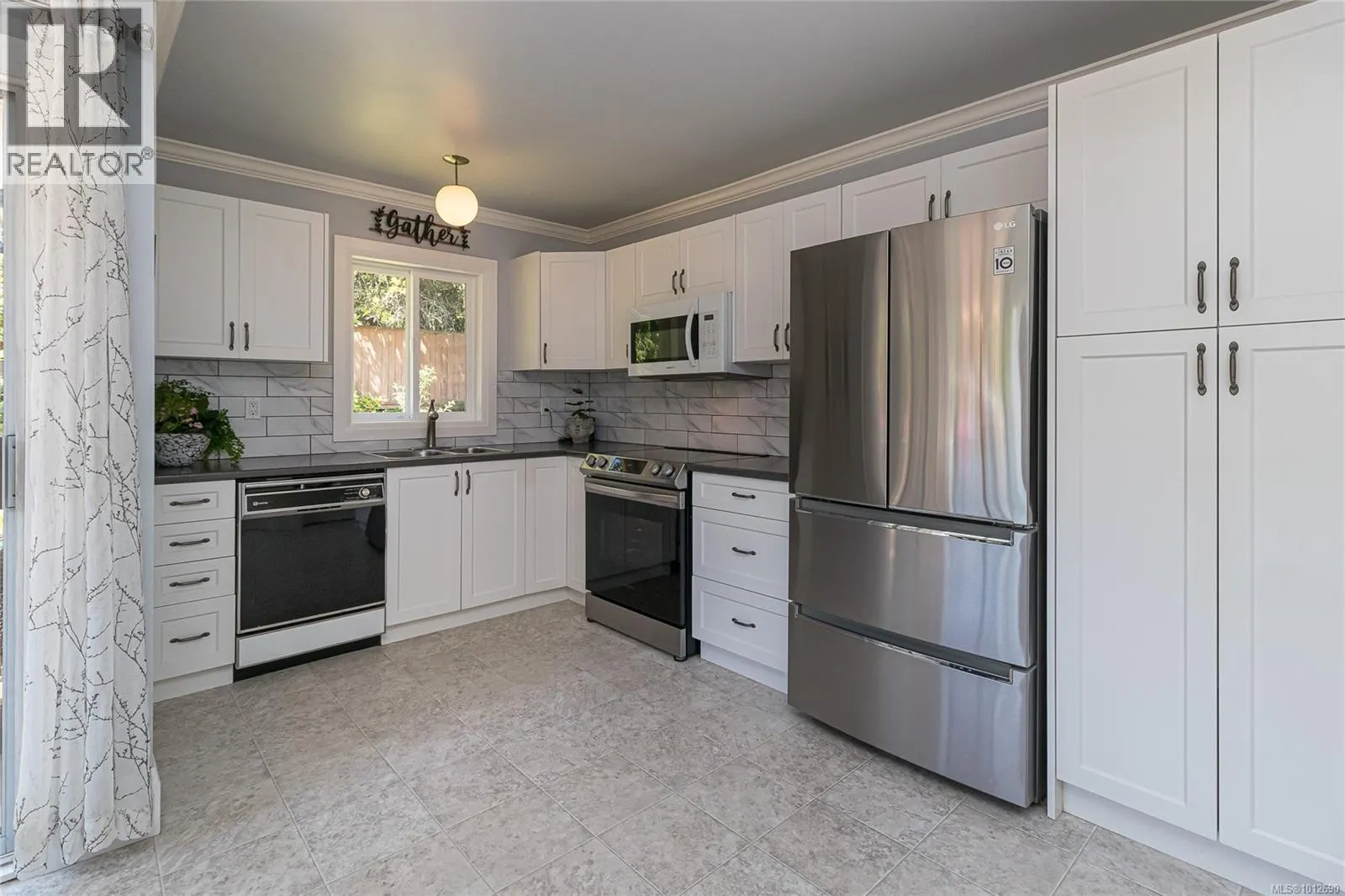 932 Tattersall Dr