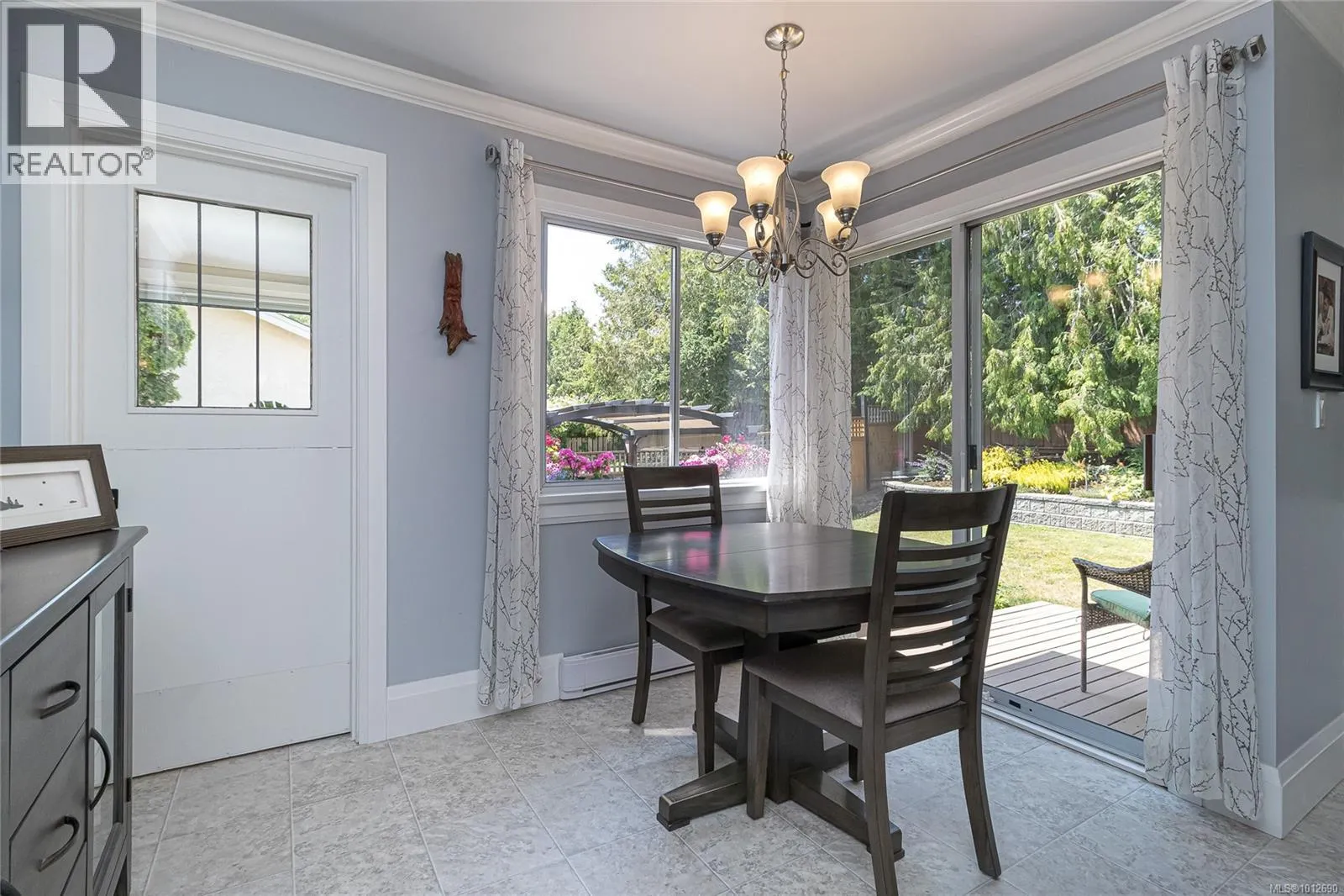 932 Tattersall Dr