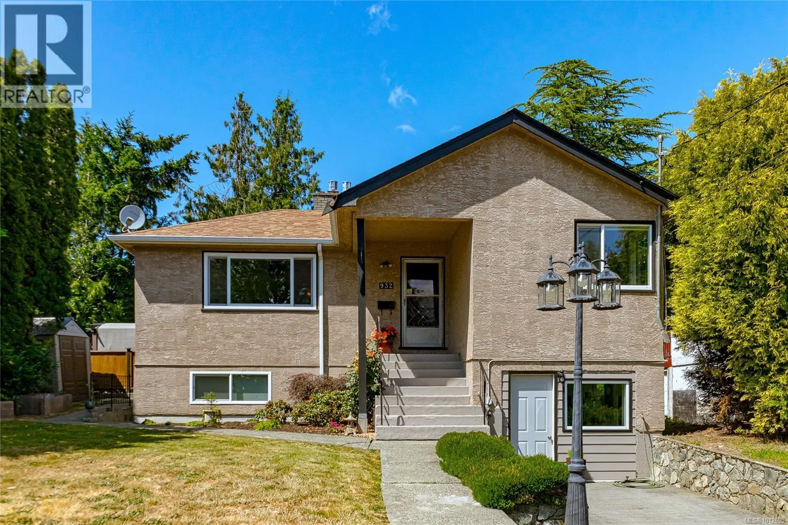 932 Tattersall Dr