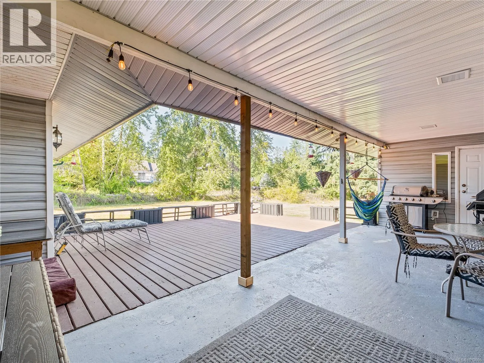 1546 Grandom Pl