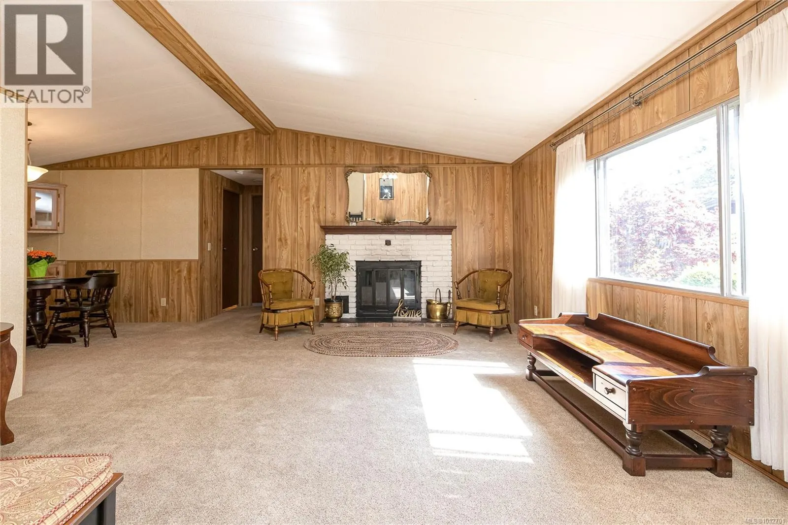 8 60 Cooper Rd