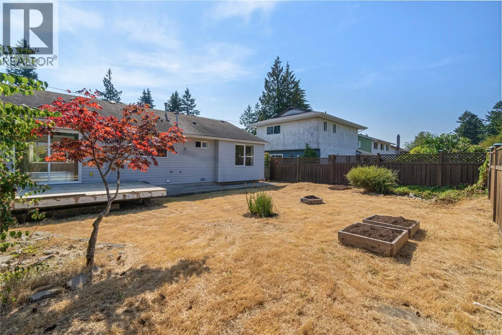 3908 Uplands Dr