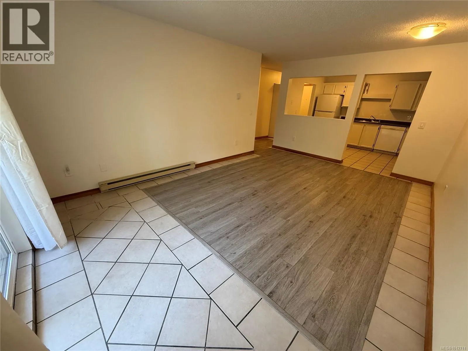 102 3108 Barons Rd