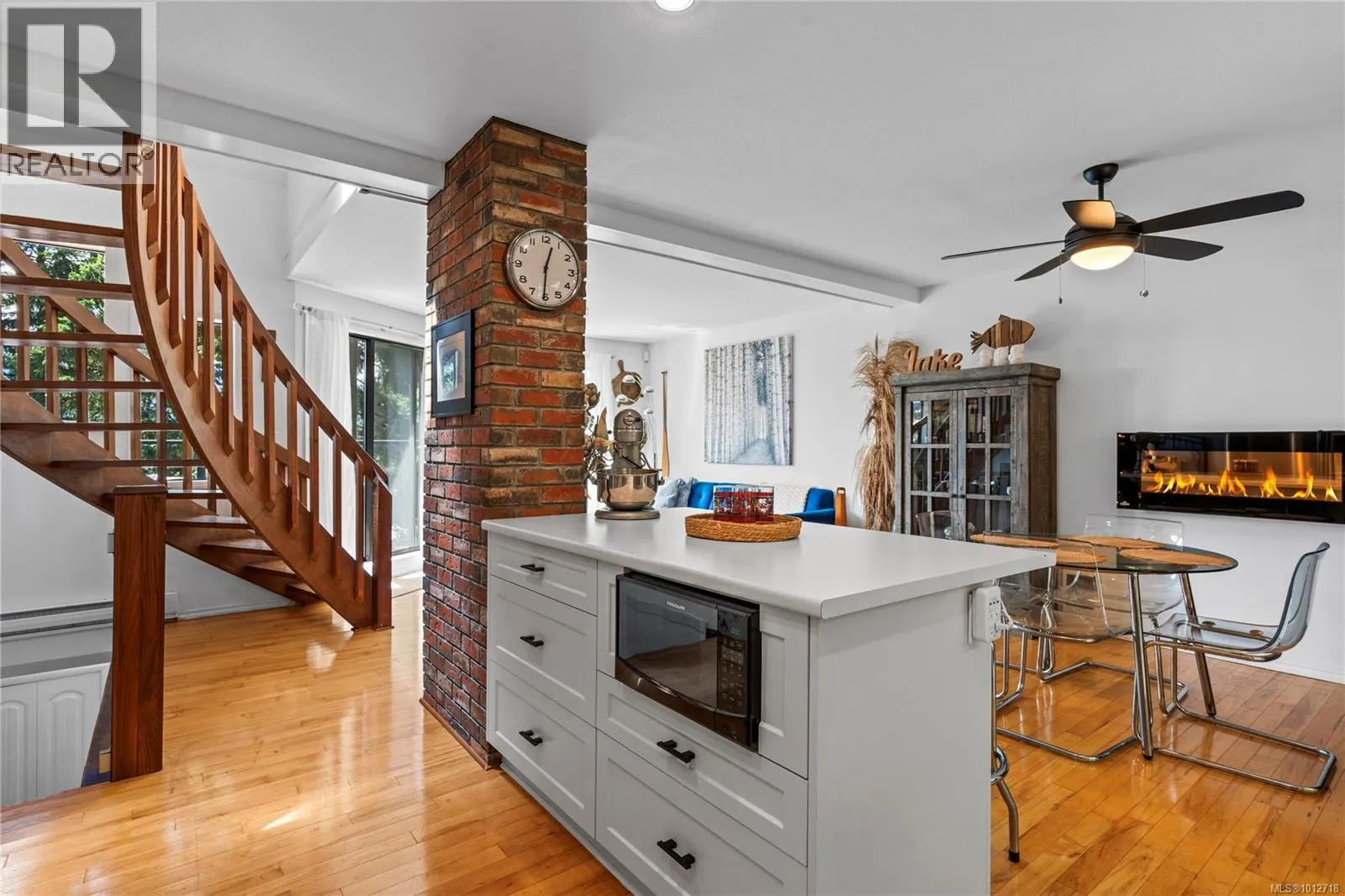 271 Woodhaven Dr