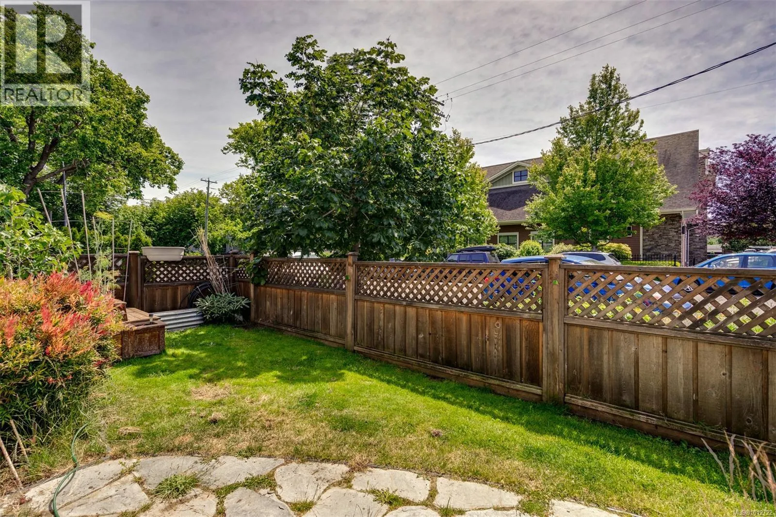 5 1680 Ryan St