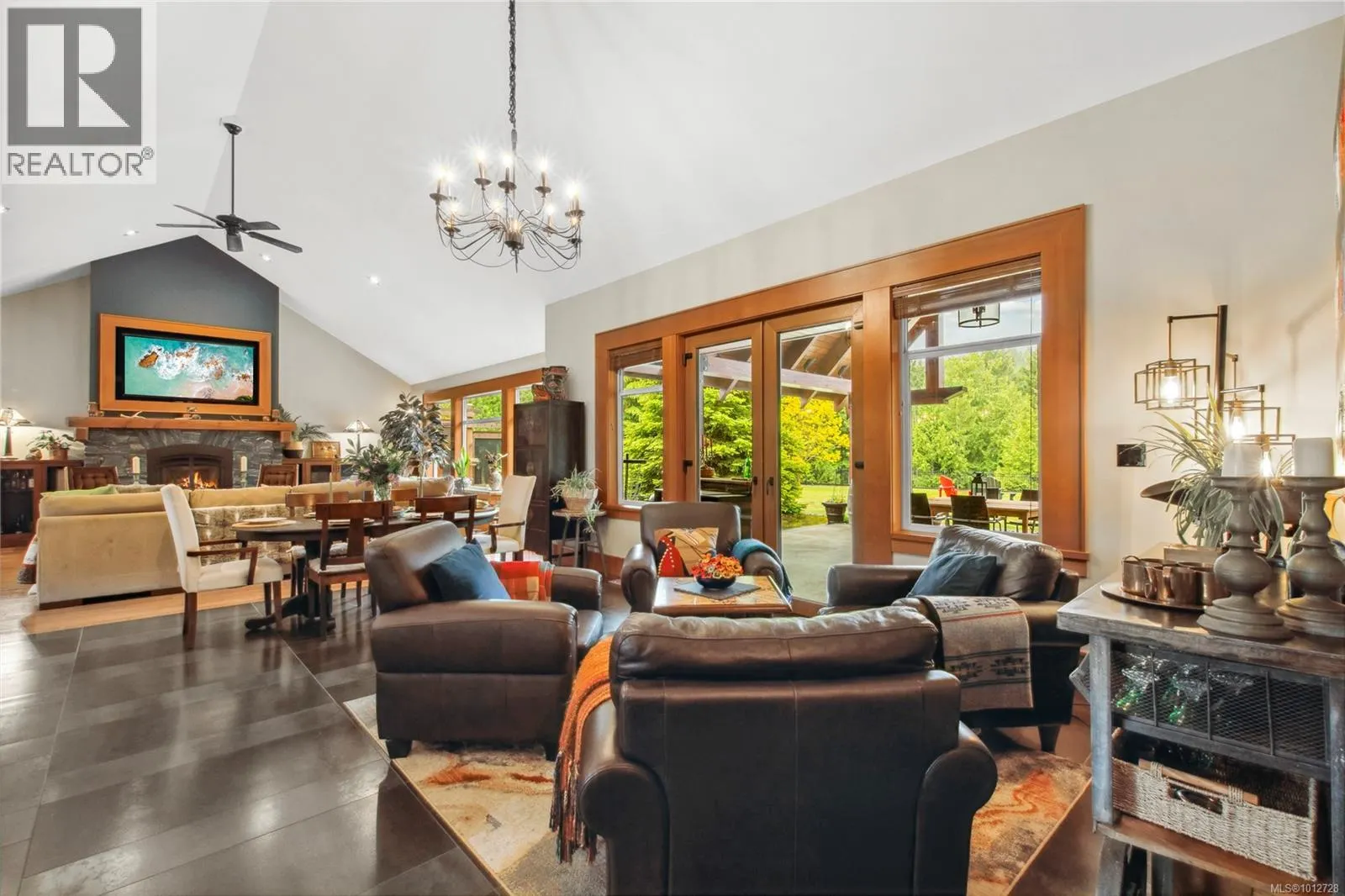 3237 Ridgeview Pl