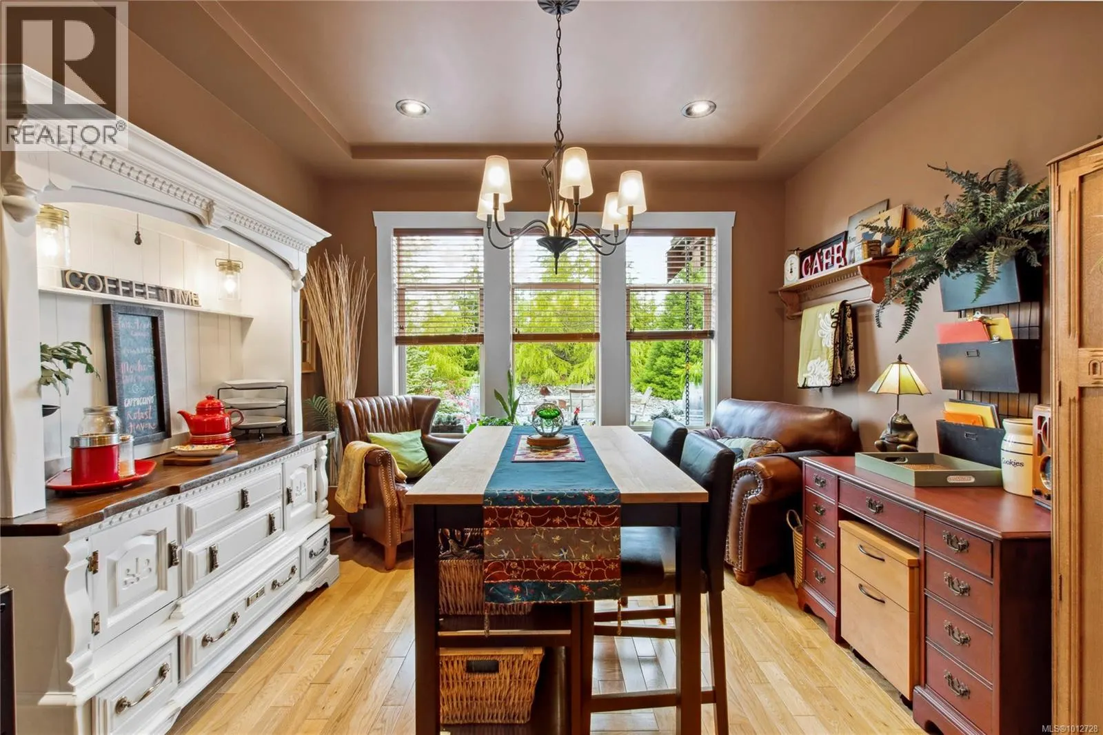 3237 Ridgeview Pl