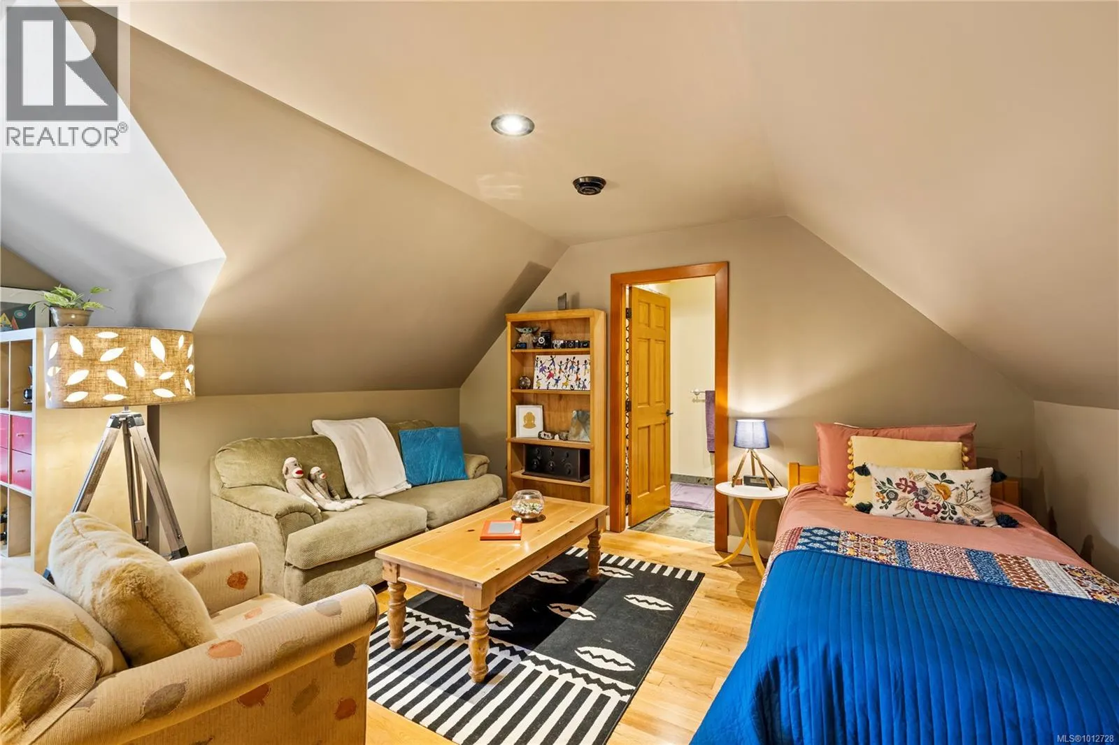 3237 Ridgeview Pl