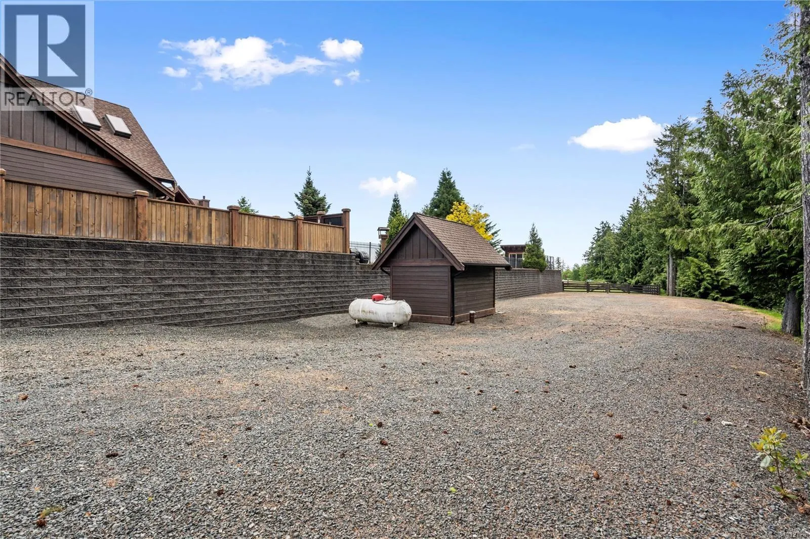 3237 Ridgeview Pl
