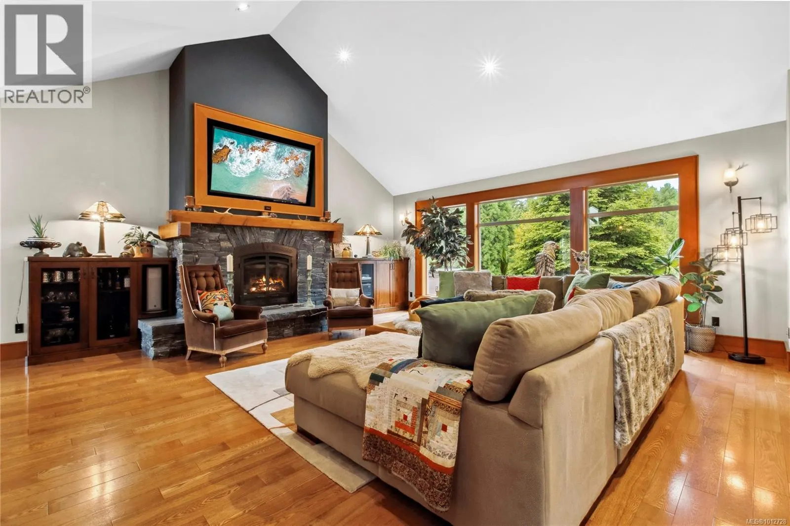 3237 Ridgeview Pl