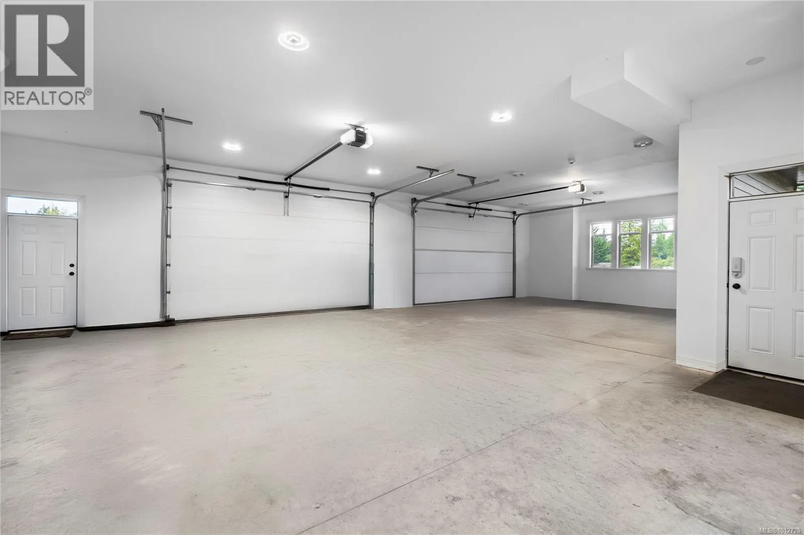 3237 Ridgeview Pl