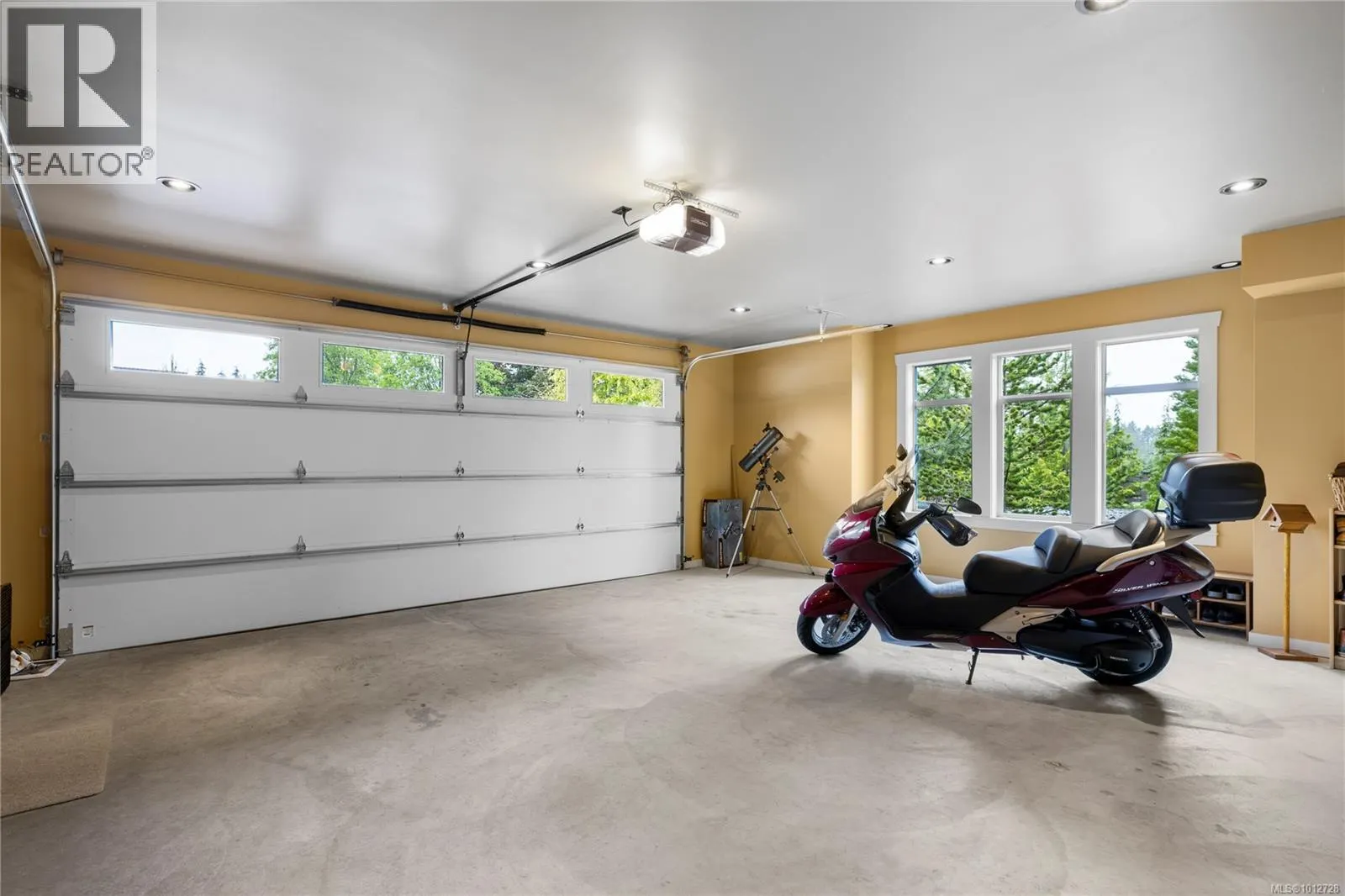 3237 Ridgeview Pl