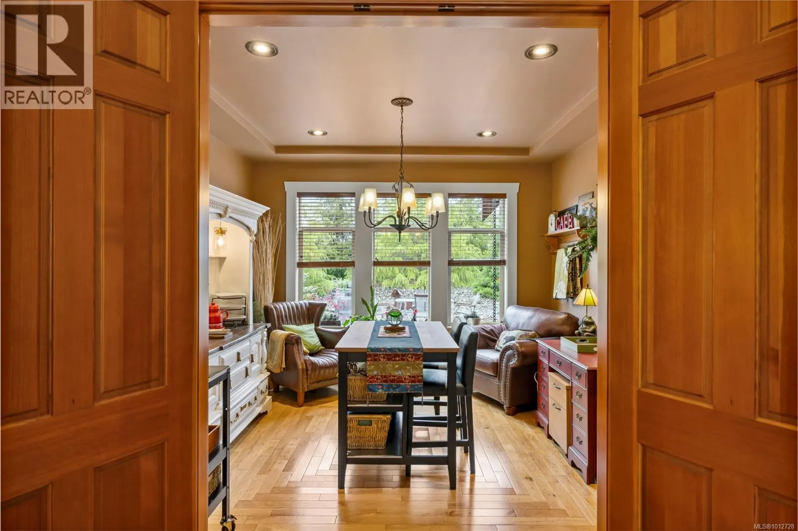 3237 Ridgeview Pl