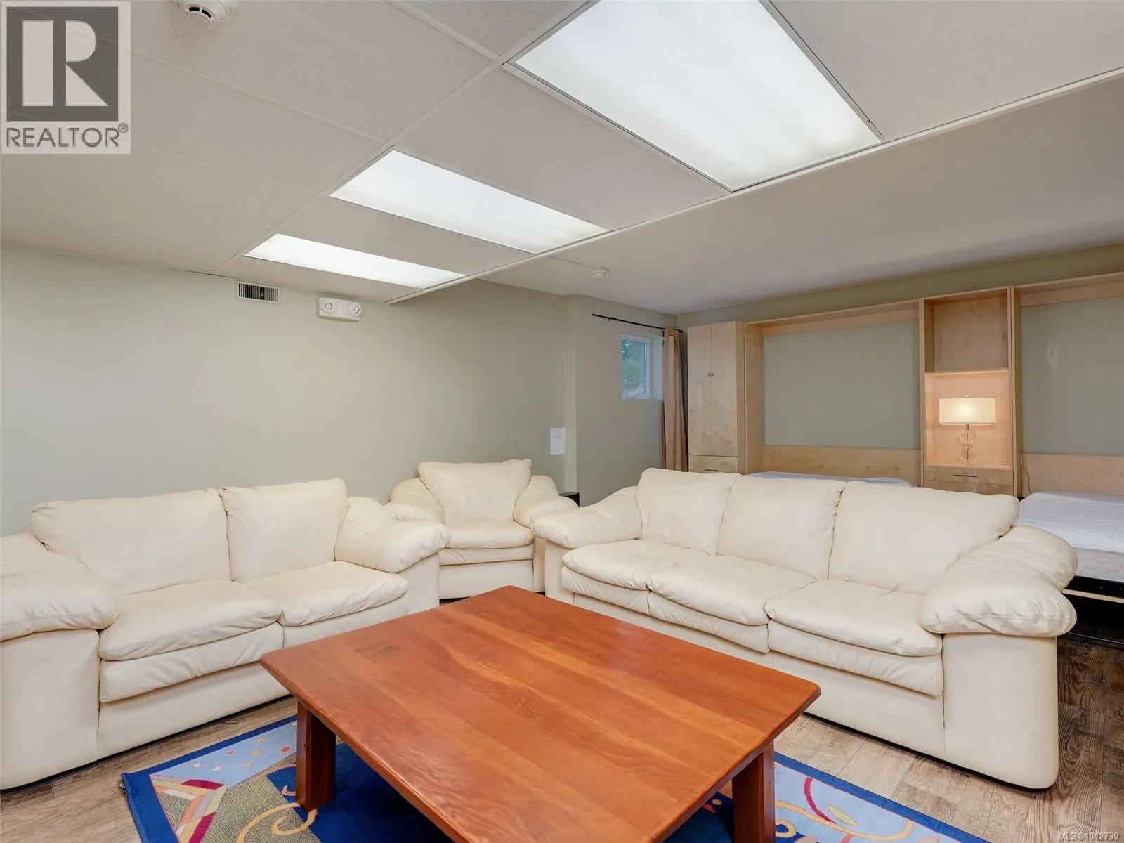 608 1159 Beach Dr