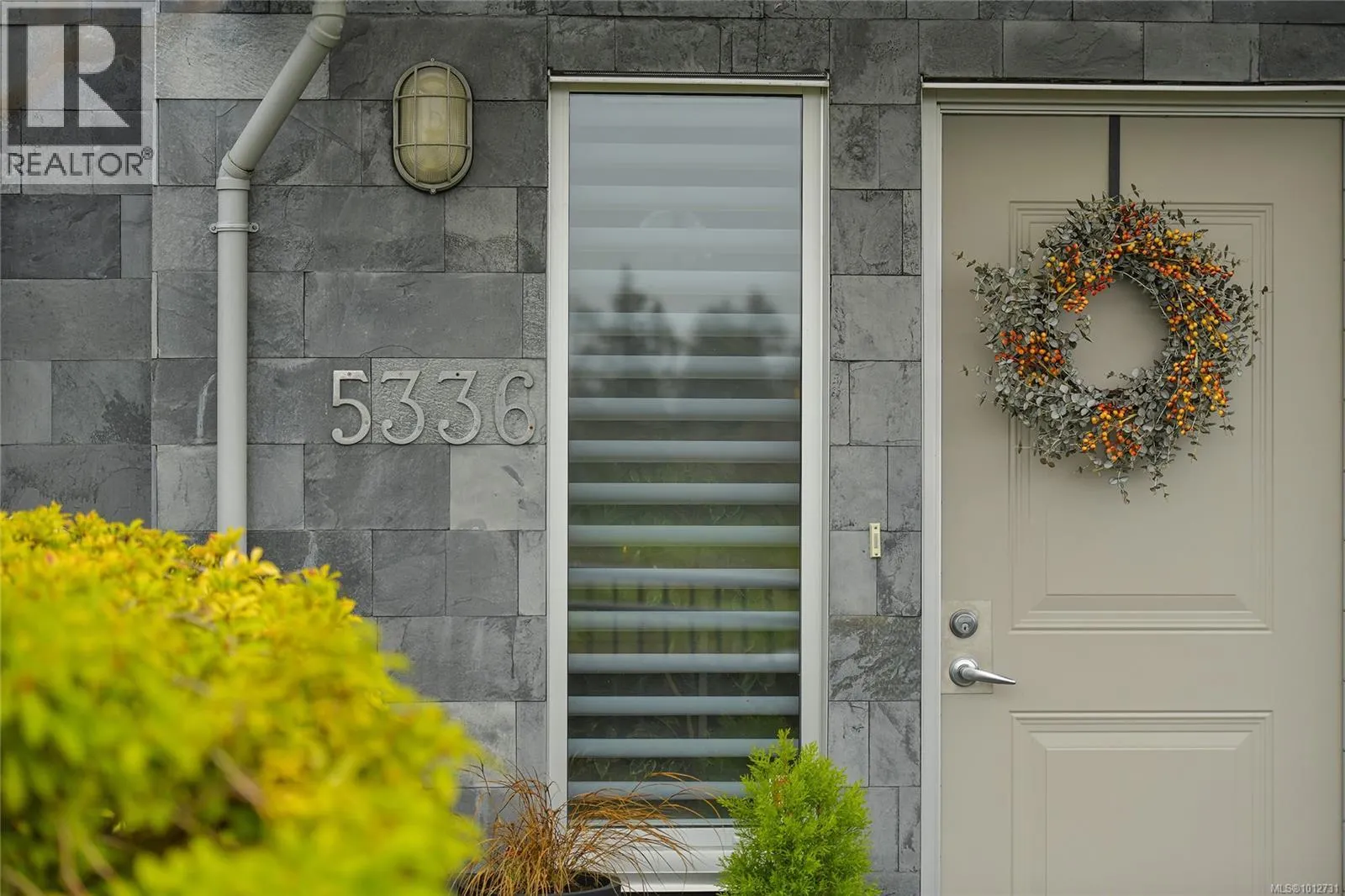 5336 Sayward Hill Cres