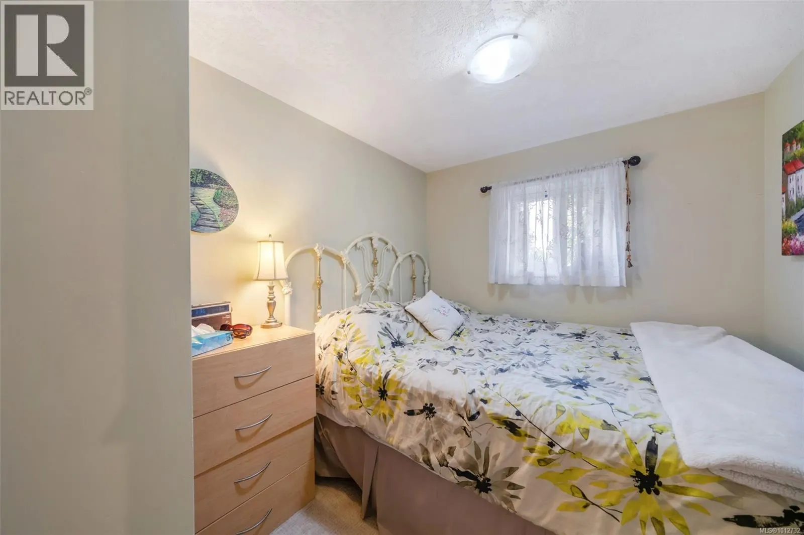 4309 Savoy Pl
