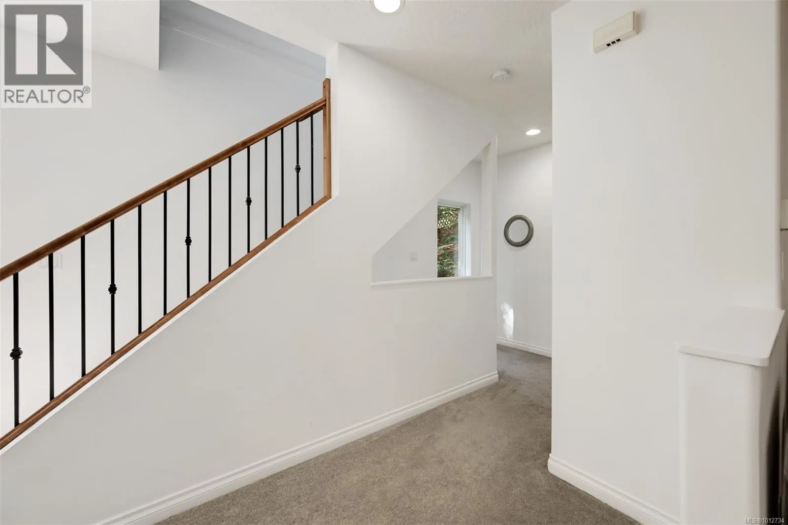 2 1405 Mallek Cres