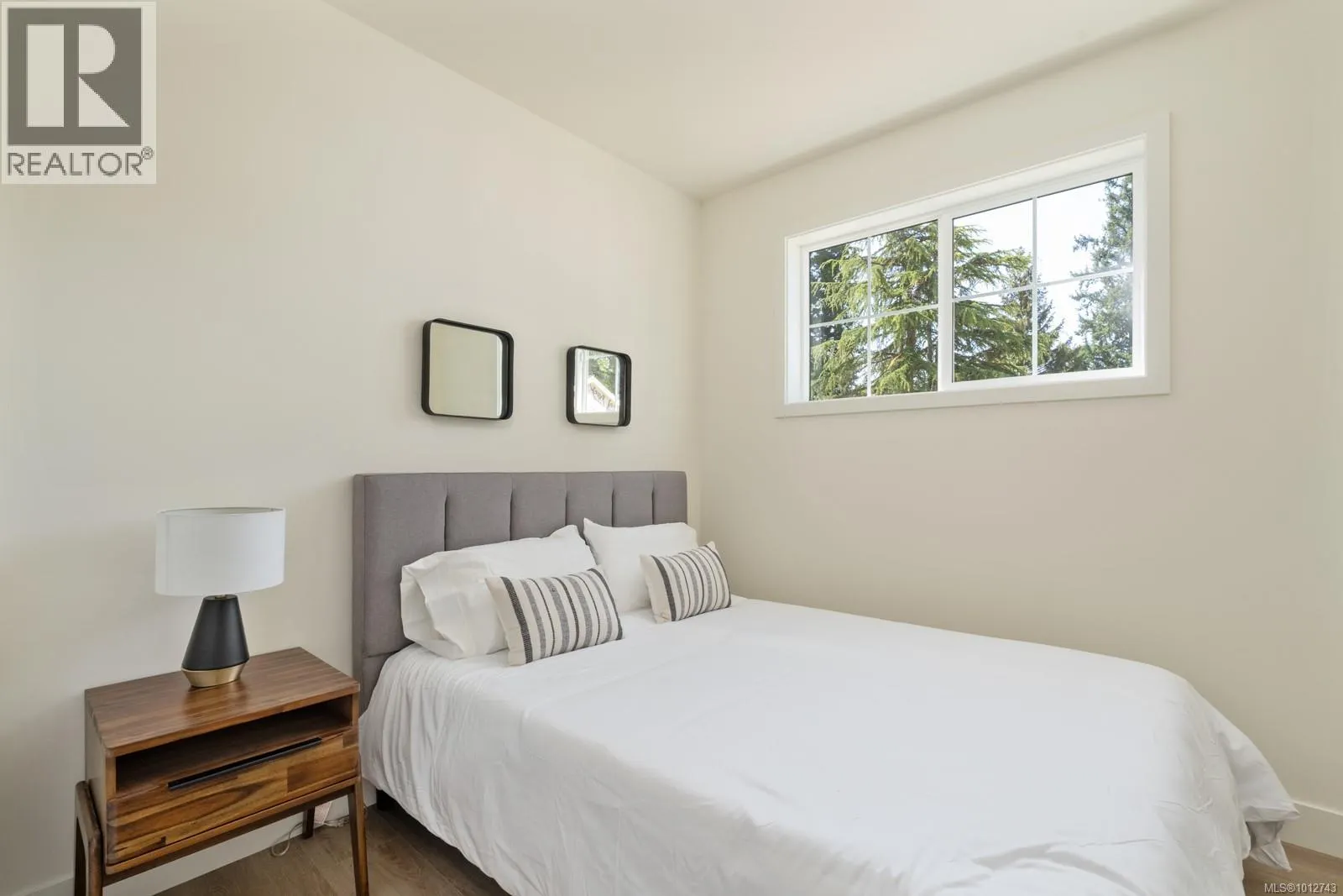 17 2770 Vantilburg Cres