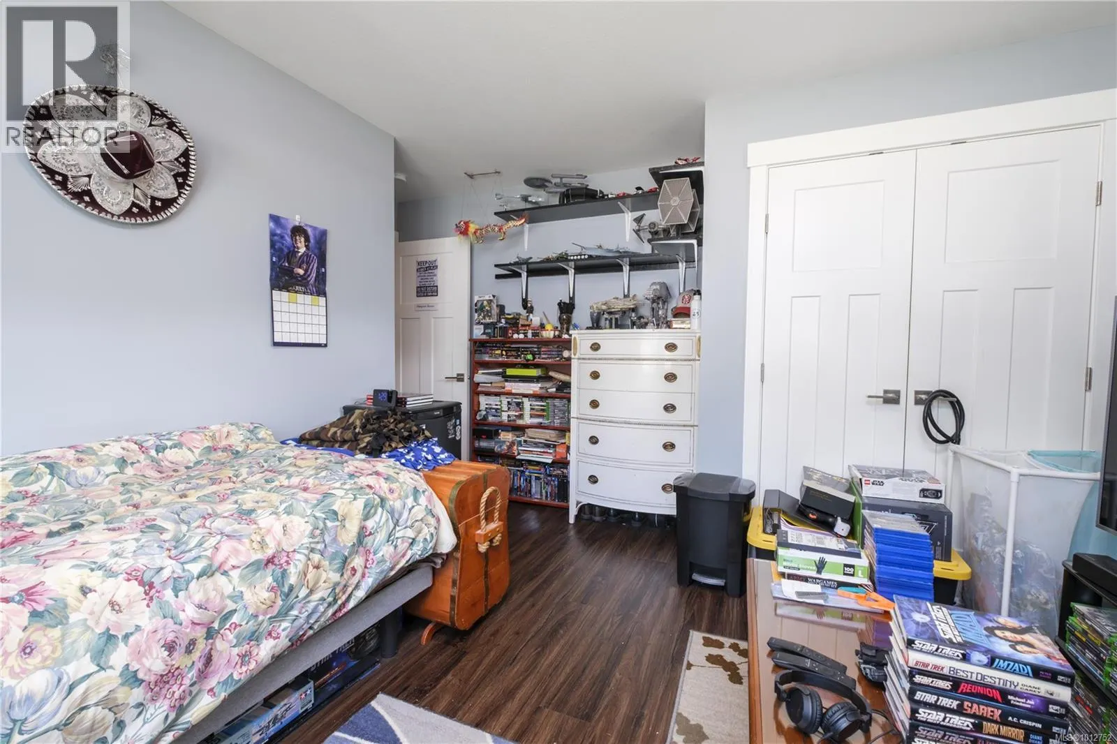 B 2709 Bickle St