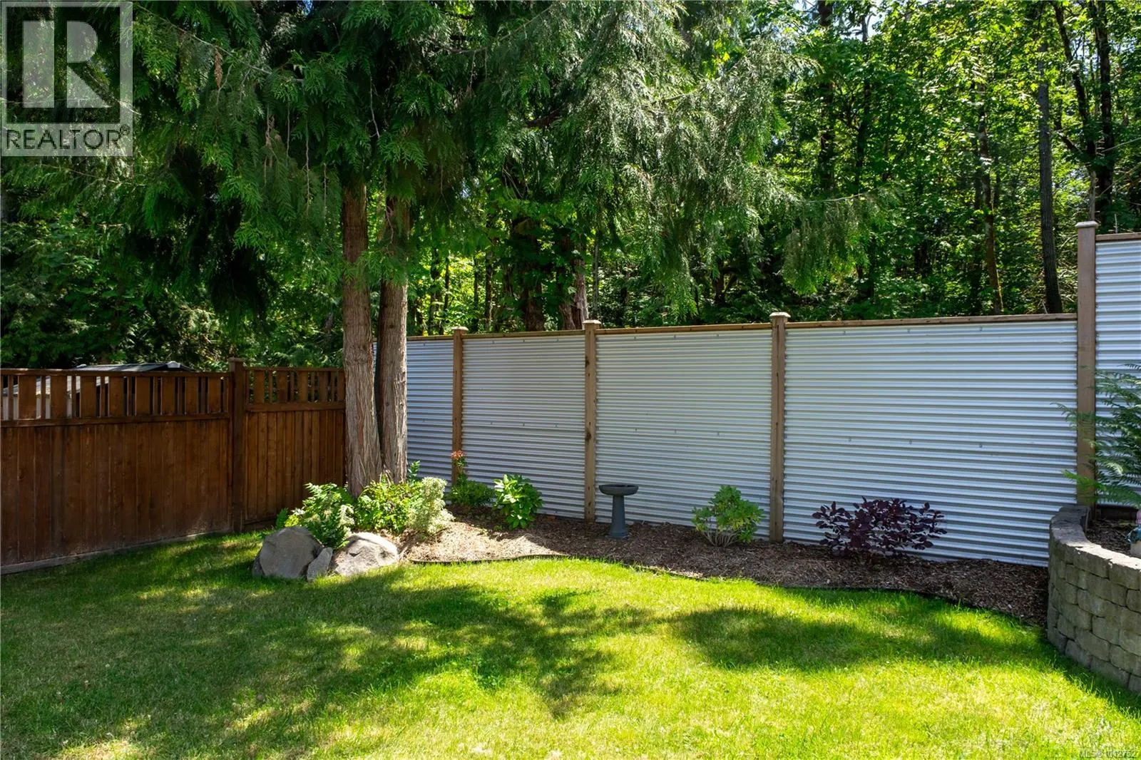 B 2709 Bickle St