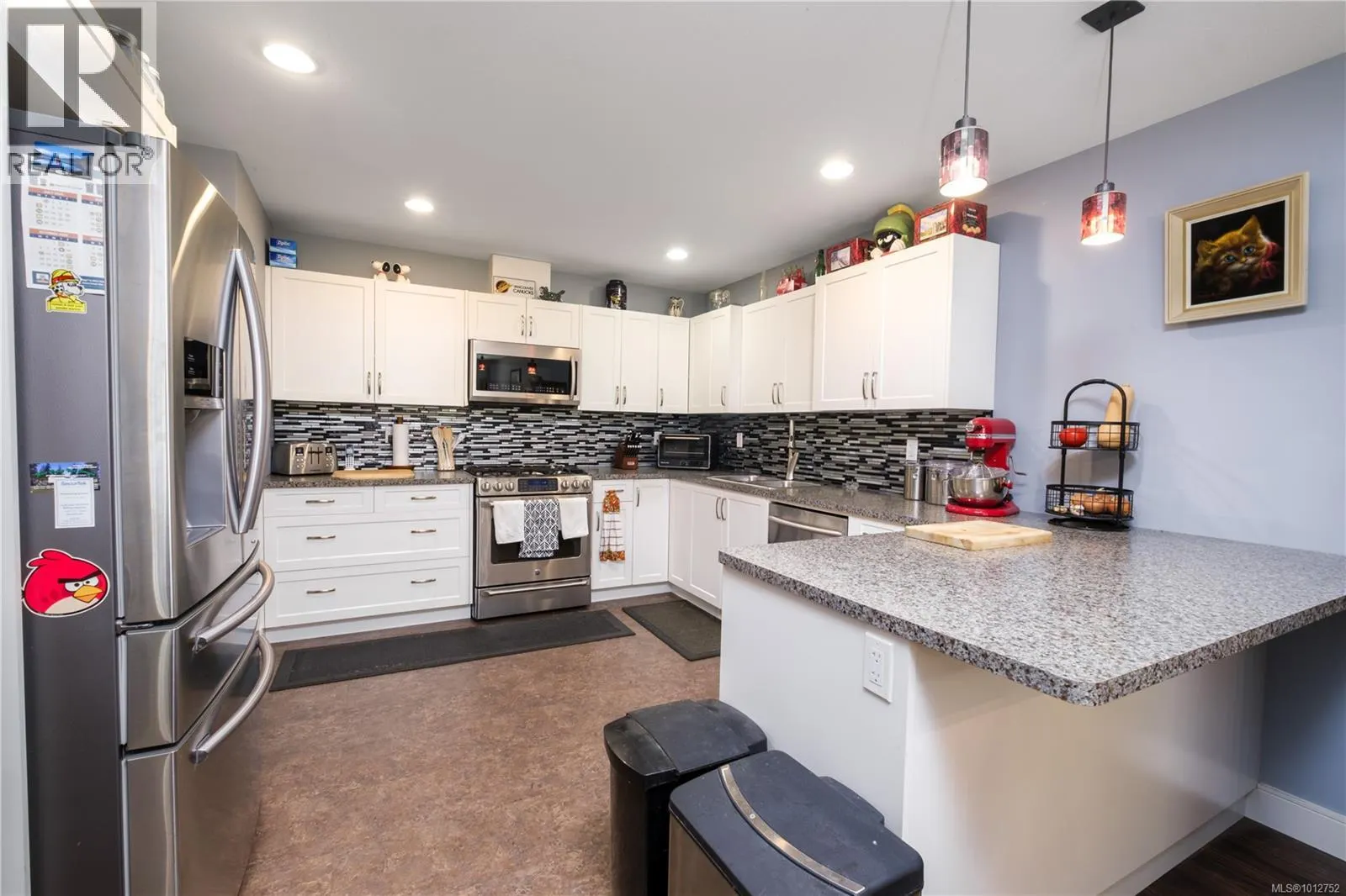 B 2709 Bickle St