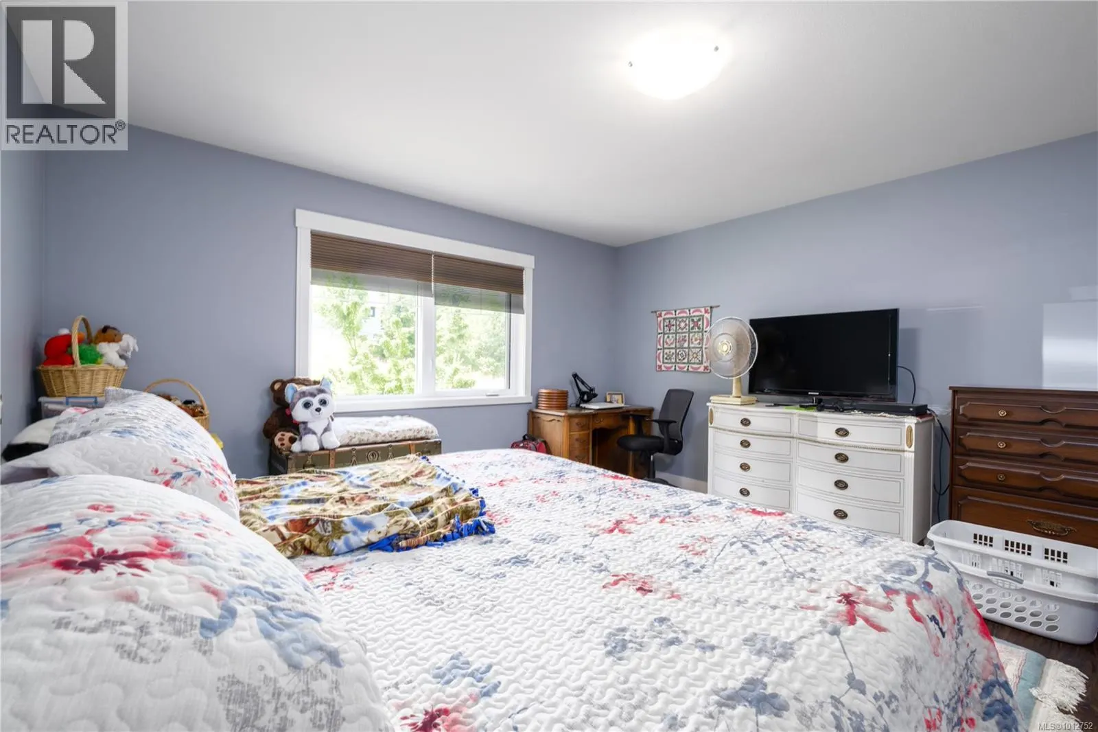 B 2709 Bickle St