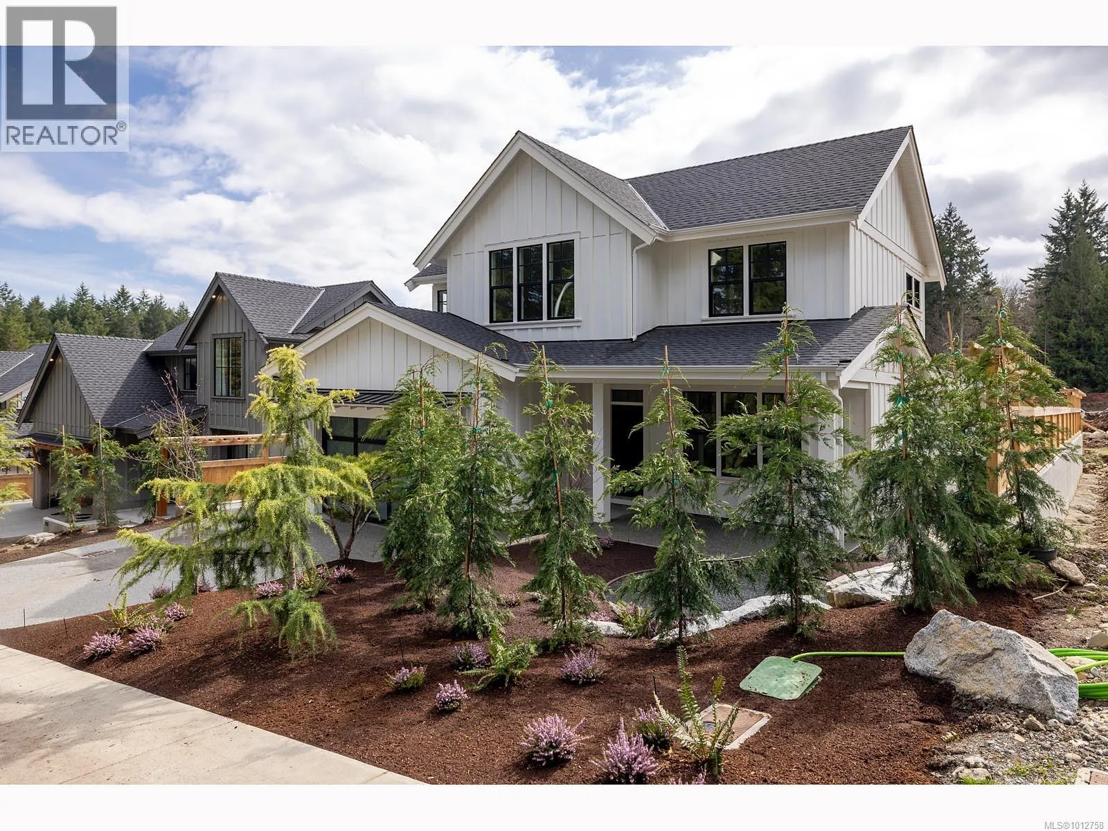 708 FERN RIDGE Pl