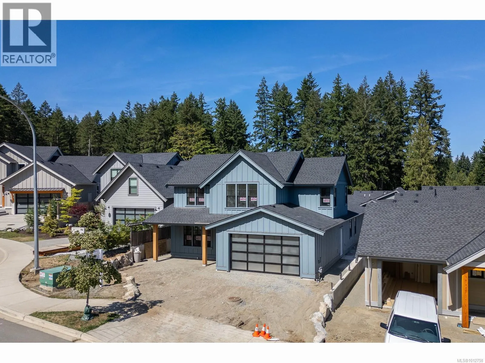 708 FERN RIDGE Pl