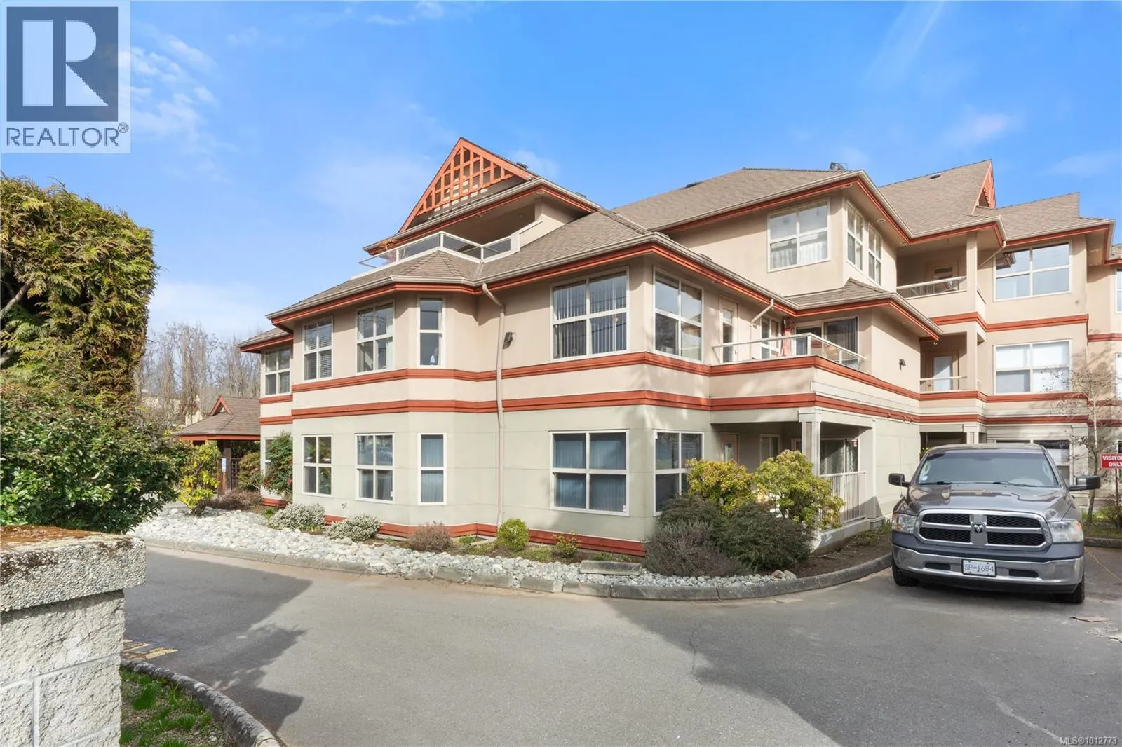 110 330 Brae Rd