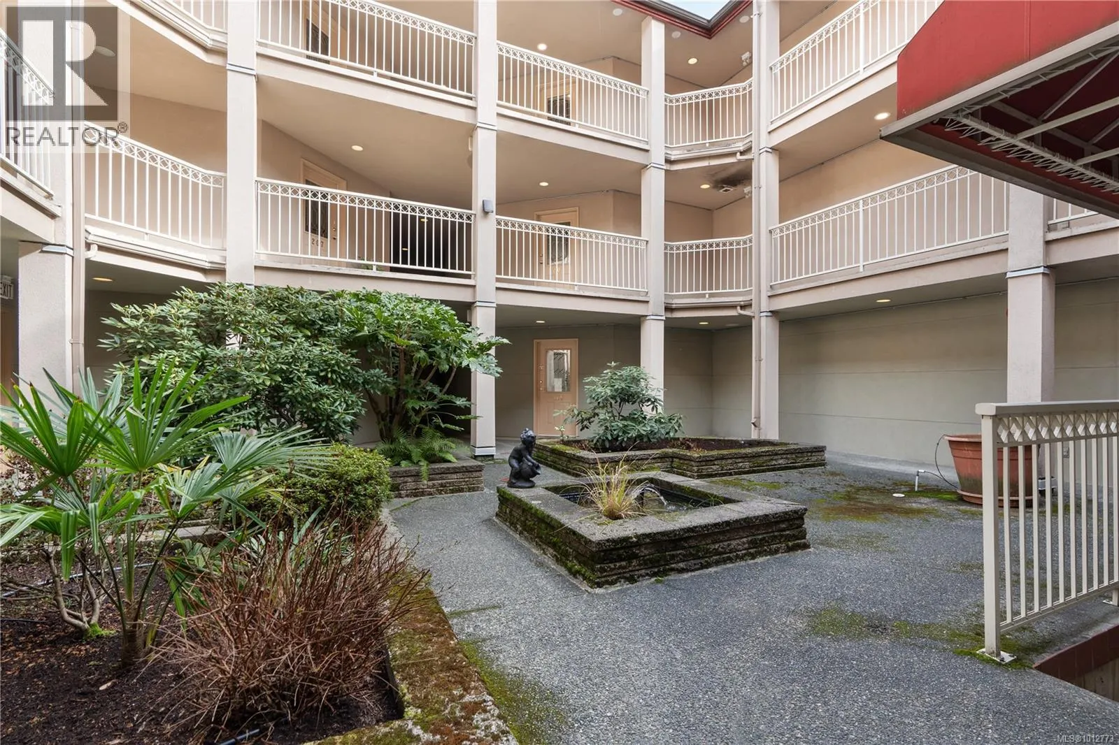 110 330 Brae Rd