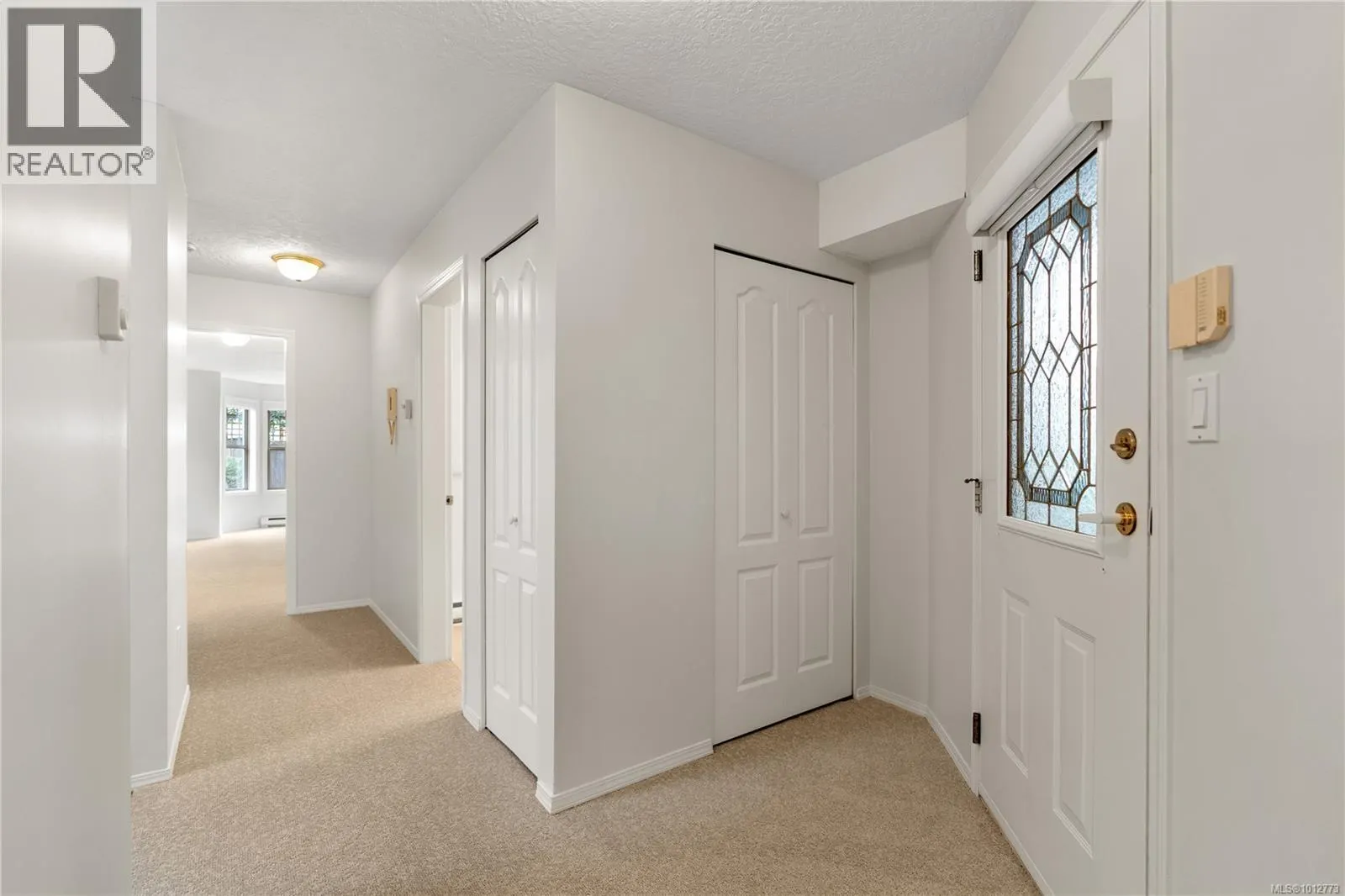 110 330 Brae Rd