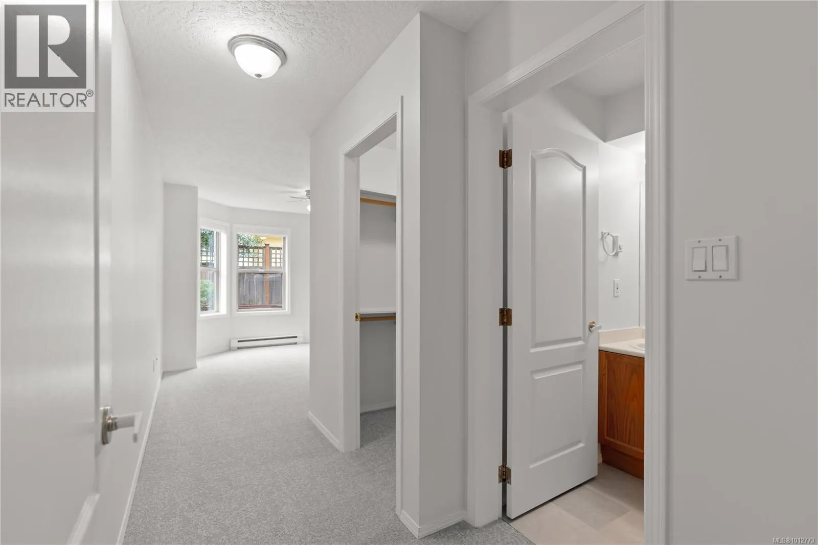110 330 Brae Rd