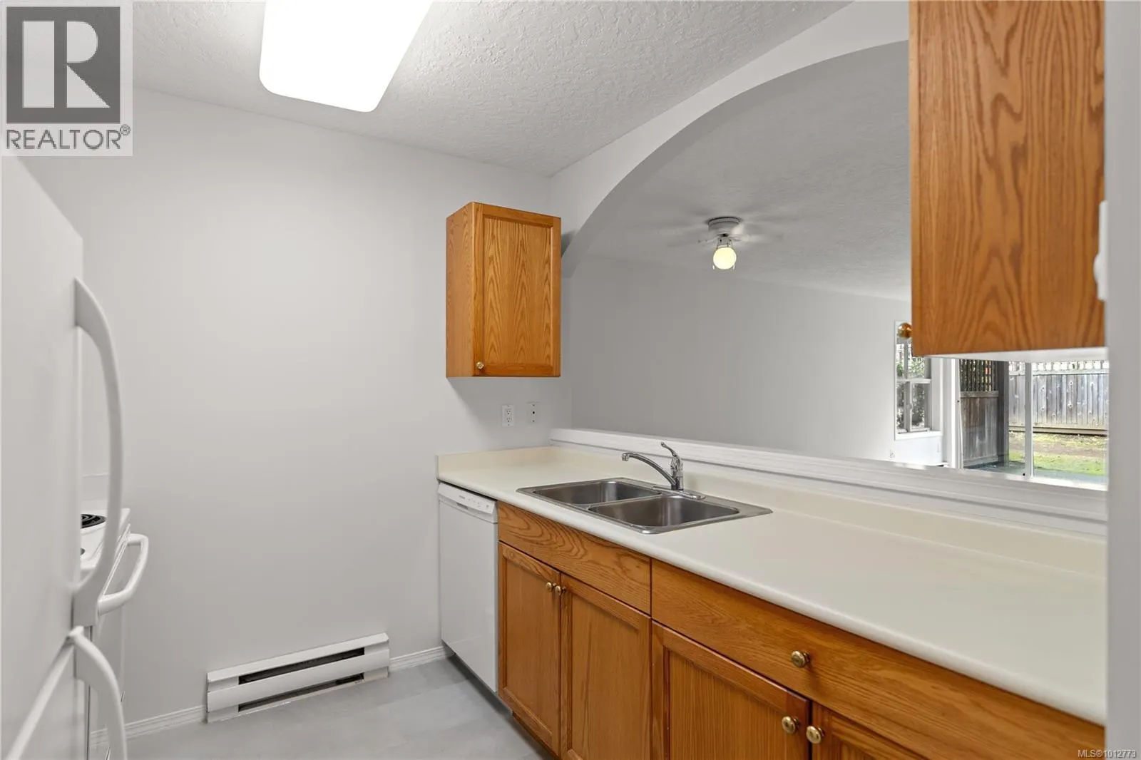 110 330 Brae Rd