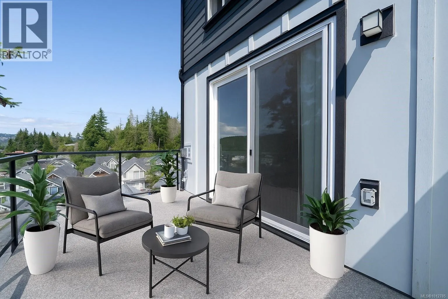 900 Turnstone Ridge