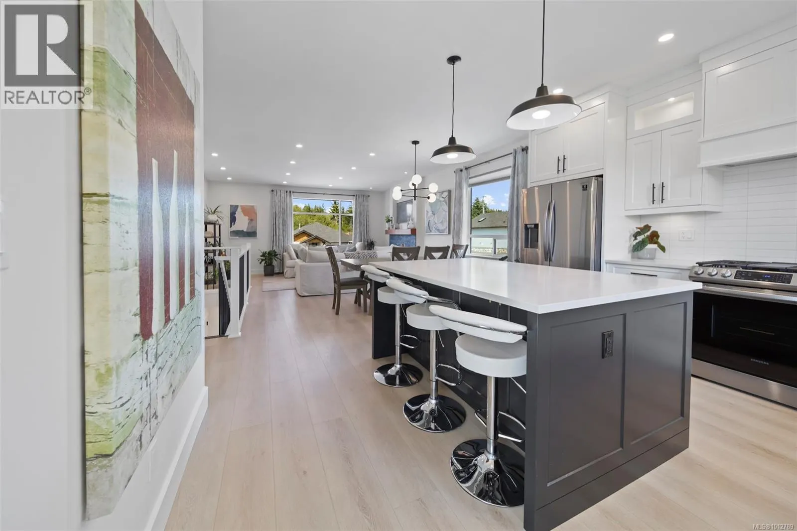 3204 Fernwood Lane