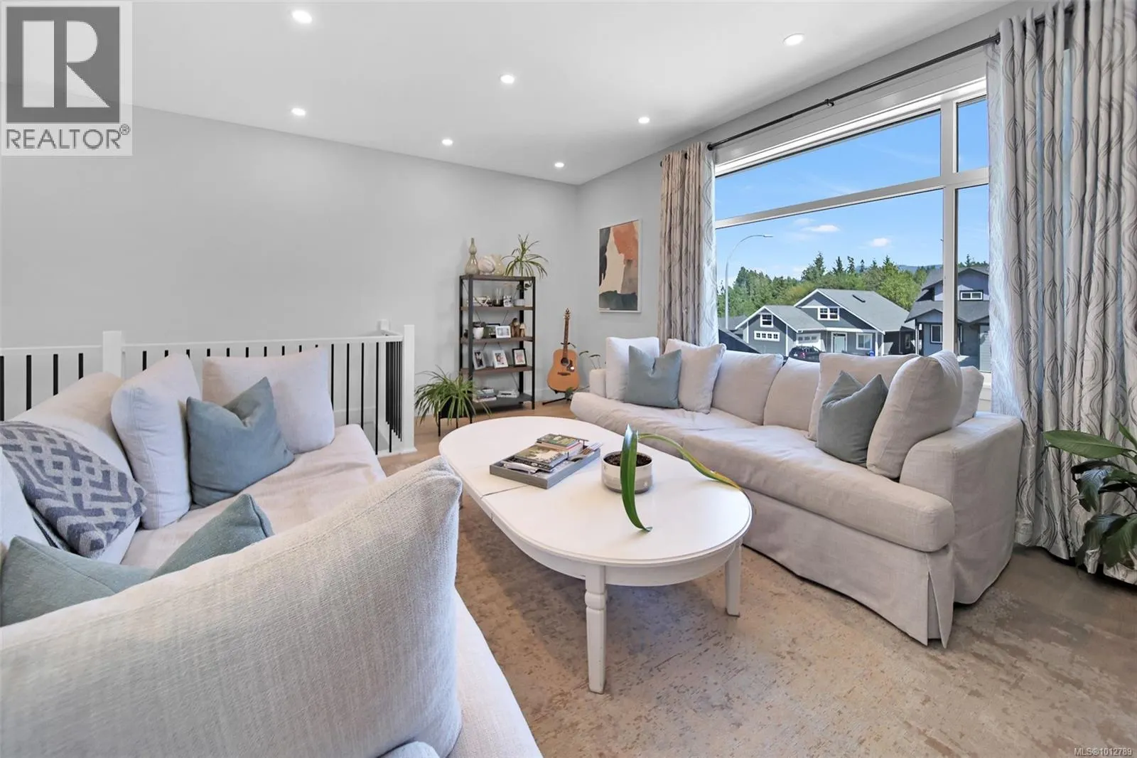 3204 Fernwood Lane