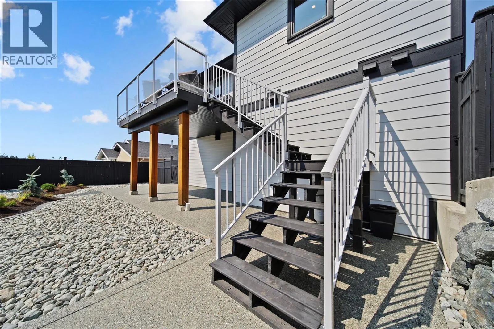 3204 Fernwood Lane